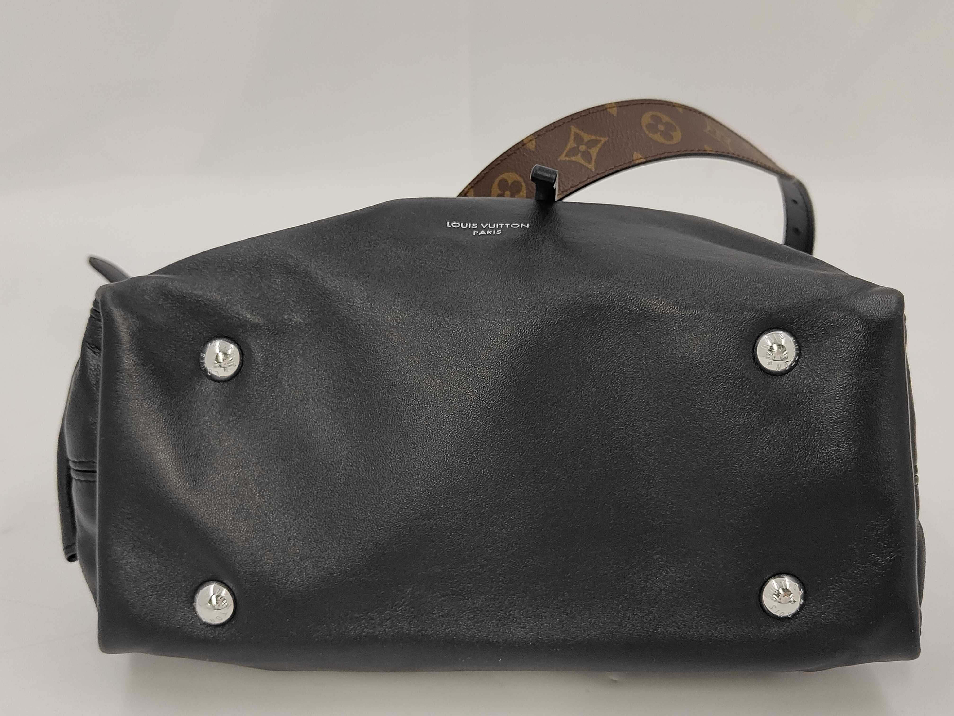 Monogram Carryall Cargo Vibe PM Shoulder Bag — view 4