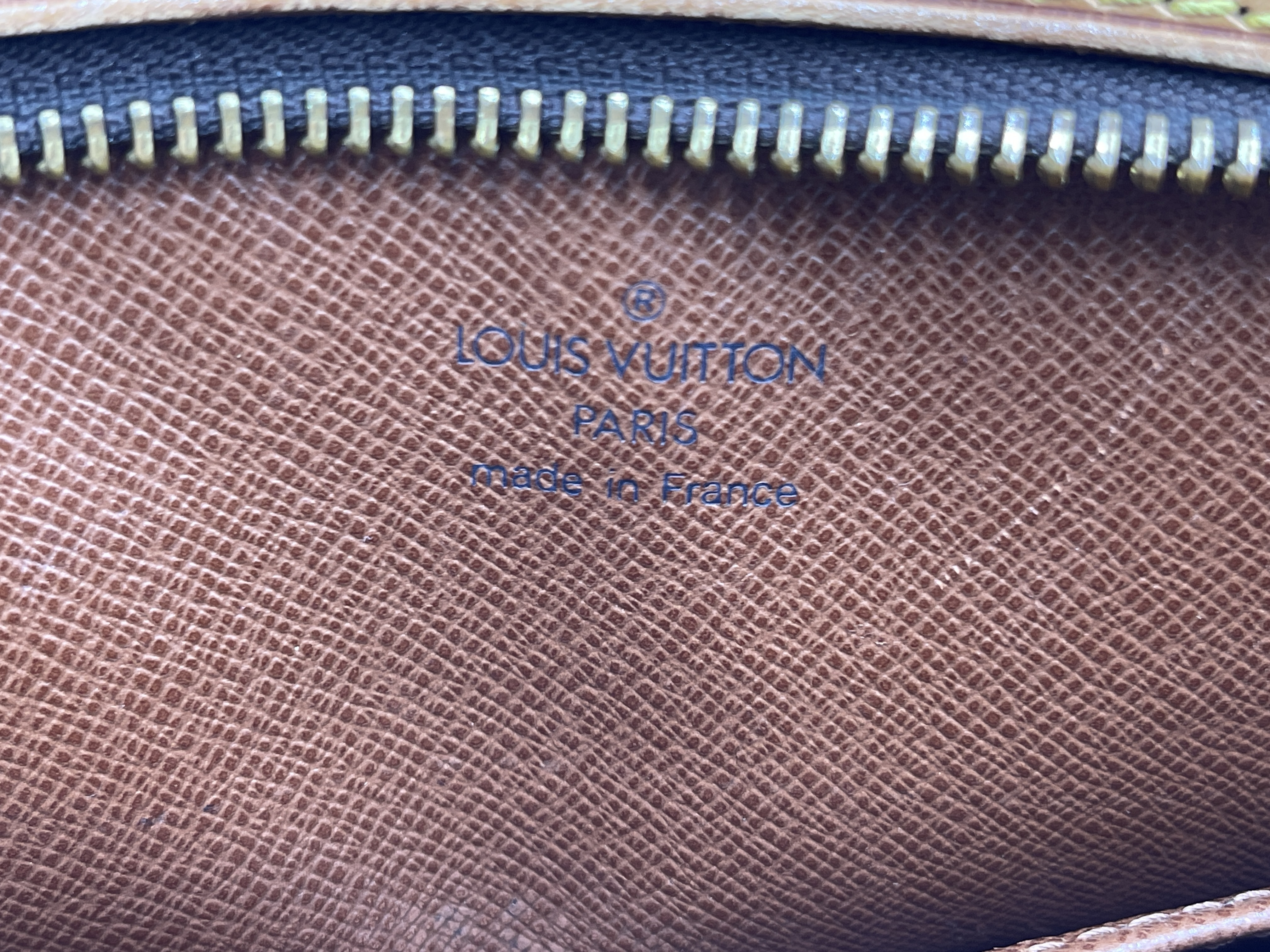 Monogram Druot M51290 VI1918 Shoulder Bag — view 8