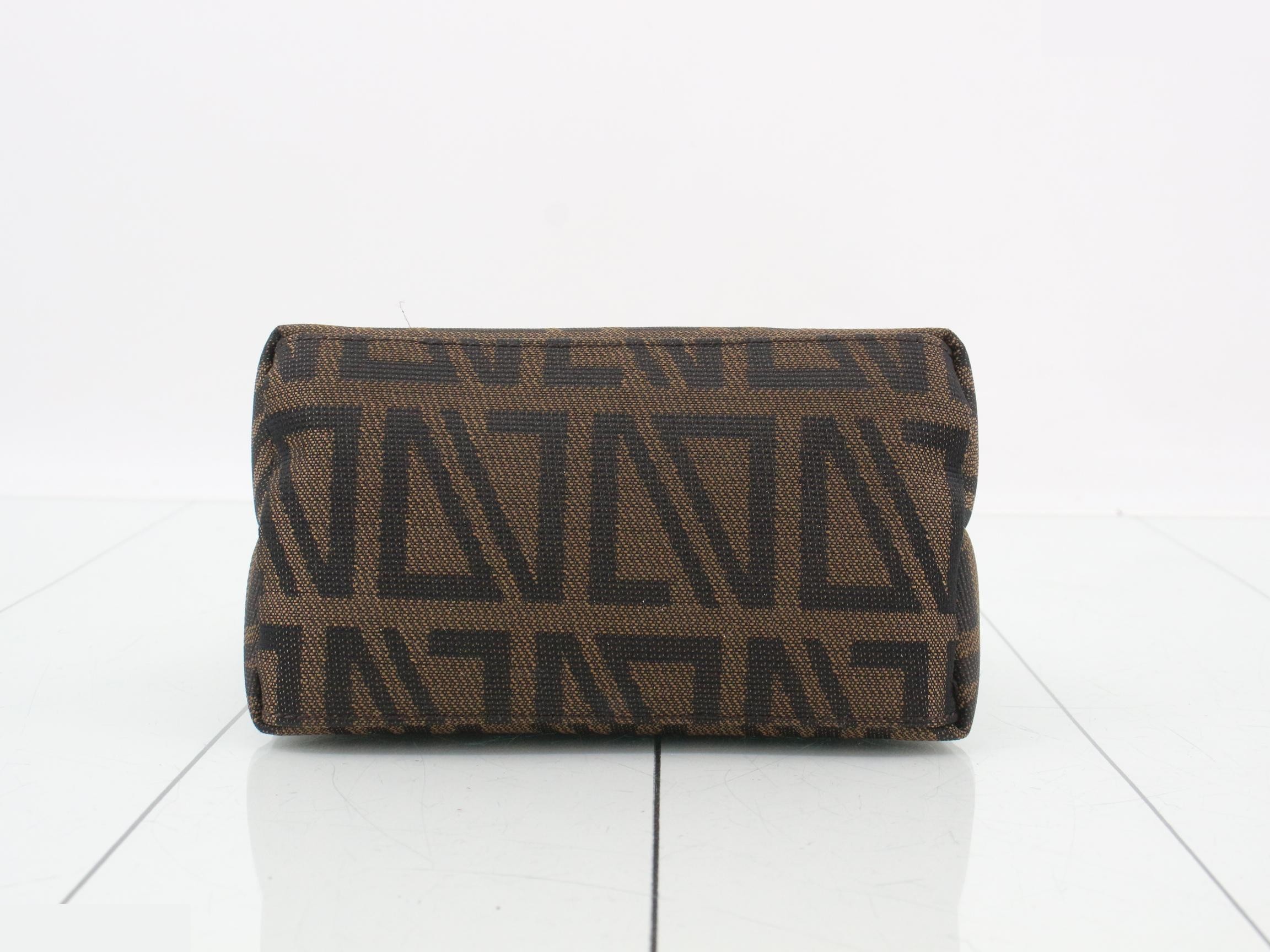 Diana Logo Brown W16 H9 D9 — view 3