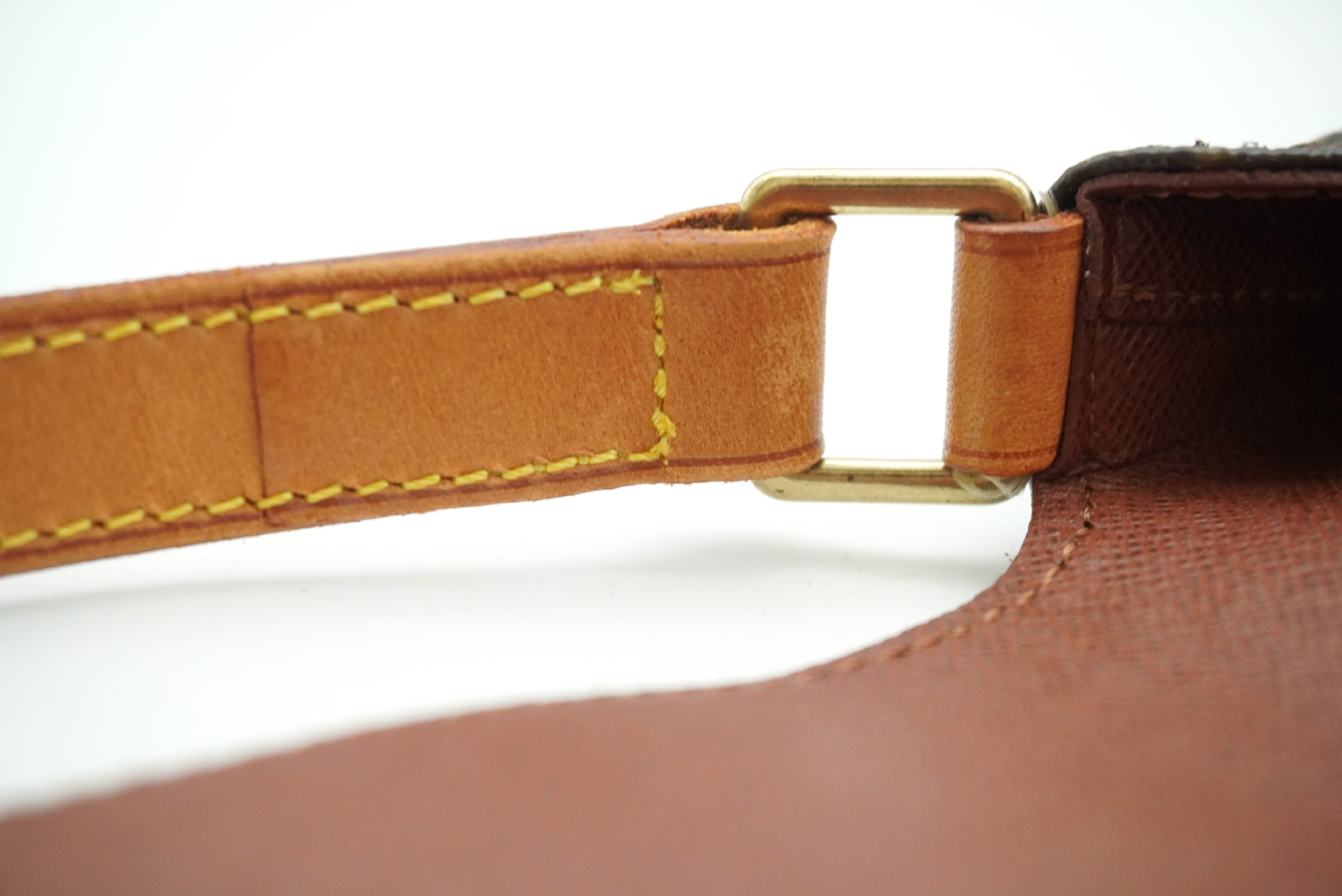 Monogram Musette Salsa Short M51258 Shoulder Bag — view 12