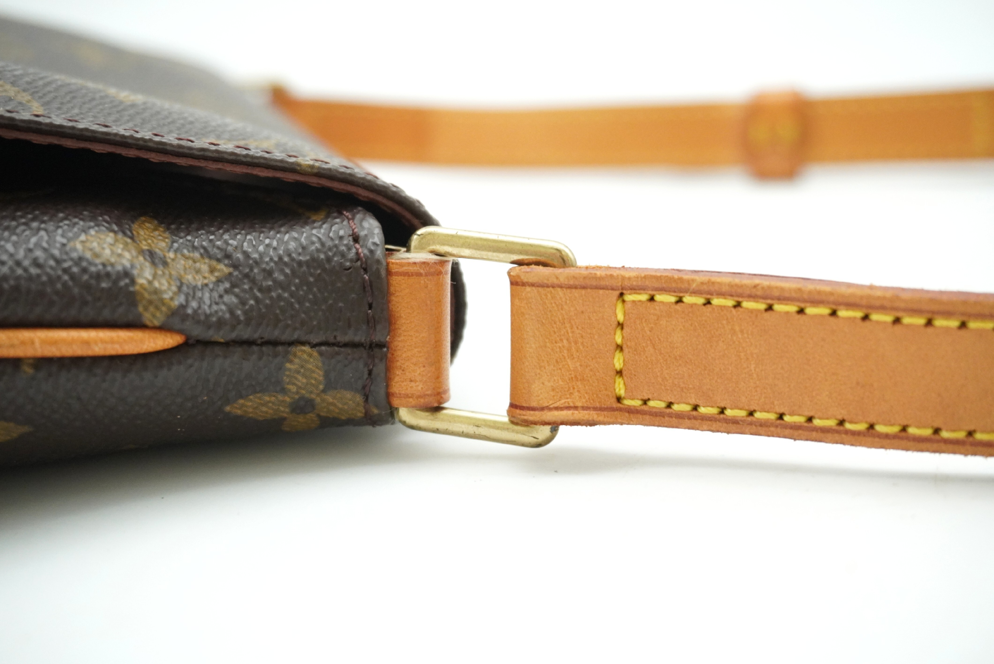 Monogram Musette Salsa Short M51258 Shoulder Bag — view 9