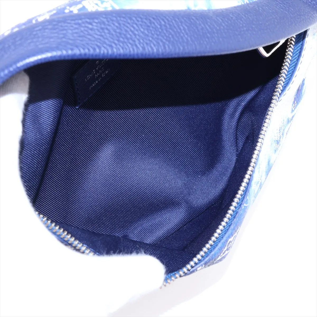 Monogram Bandana Discovery Bumbag PM M20587 Blue (RFID detected) — view 6