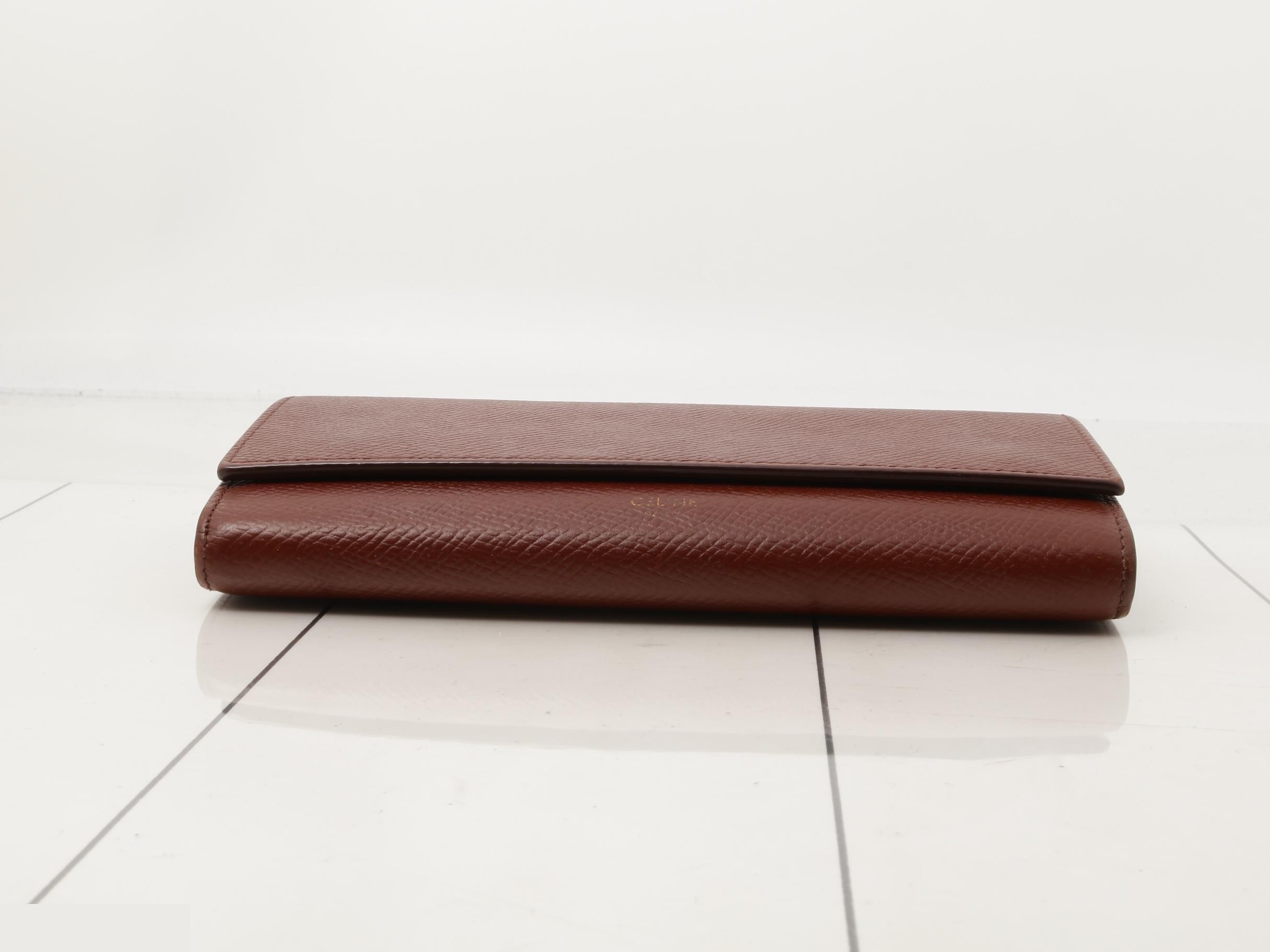 Large flap wallet — view 3