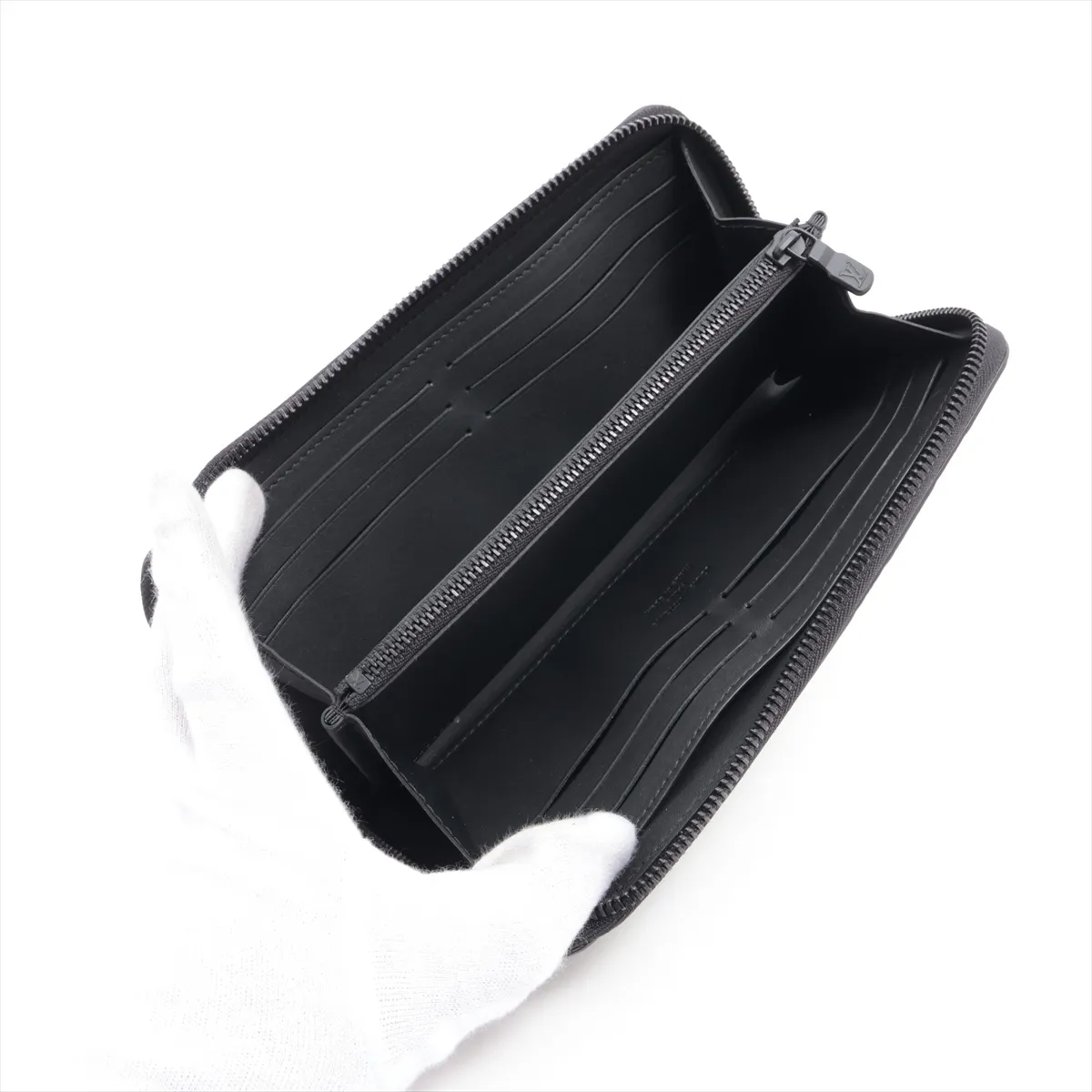 Monogram Shadow Zippy Wallet Horizontal M80333 Black Round Zip Wallet (RFID detected) — view 3