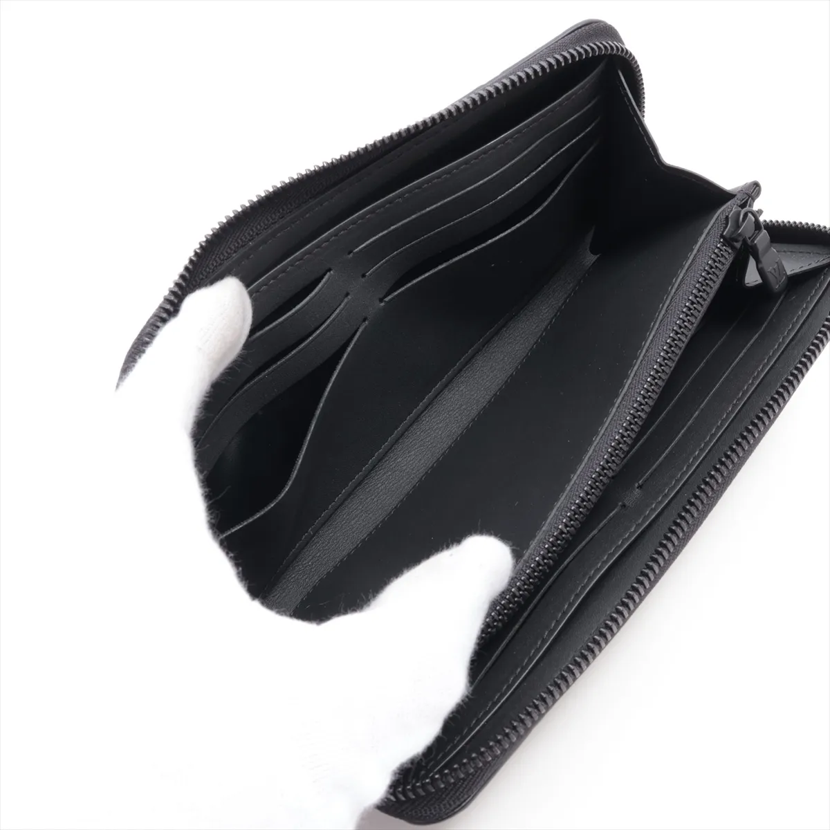 Monogram Shadow Zippy Wallet Horizontal M80333 Black Round Zip Wallet (RFID detected) — view 5