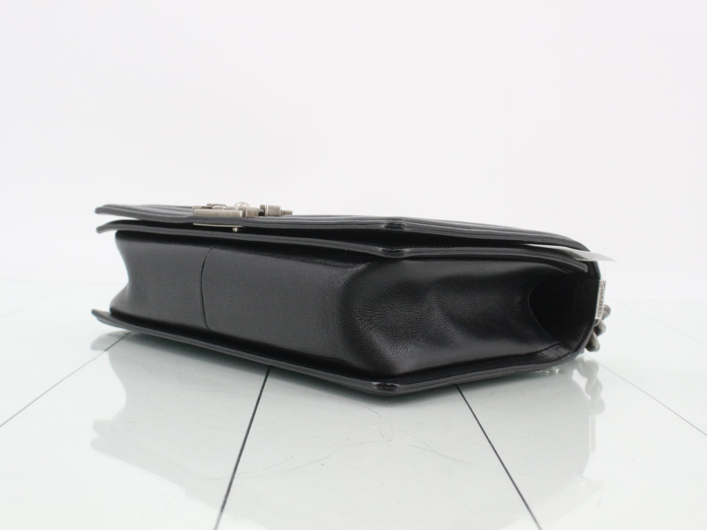 Matelassé (bag) - Shoulder bag — view 6