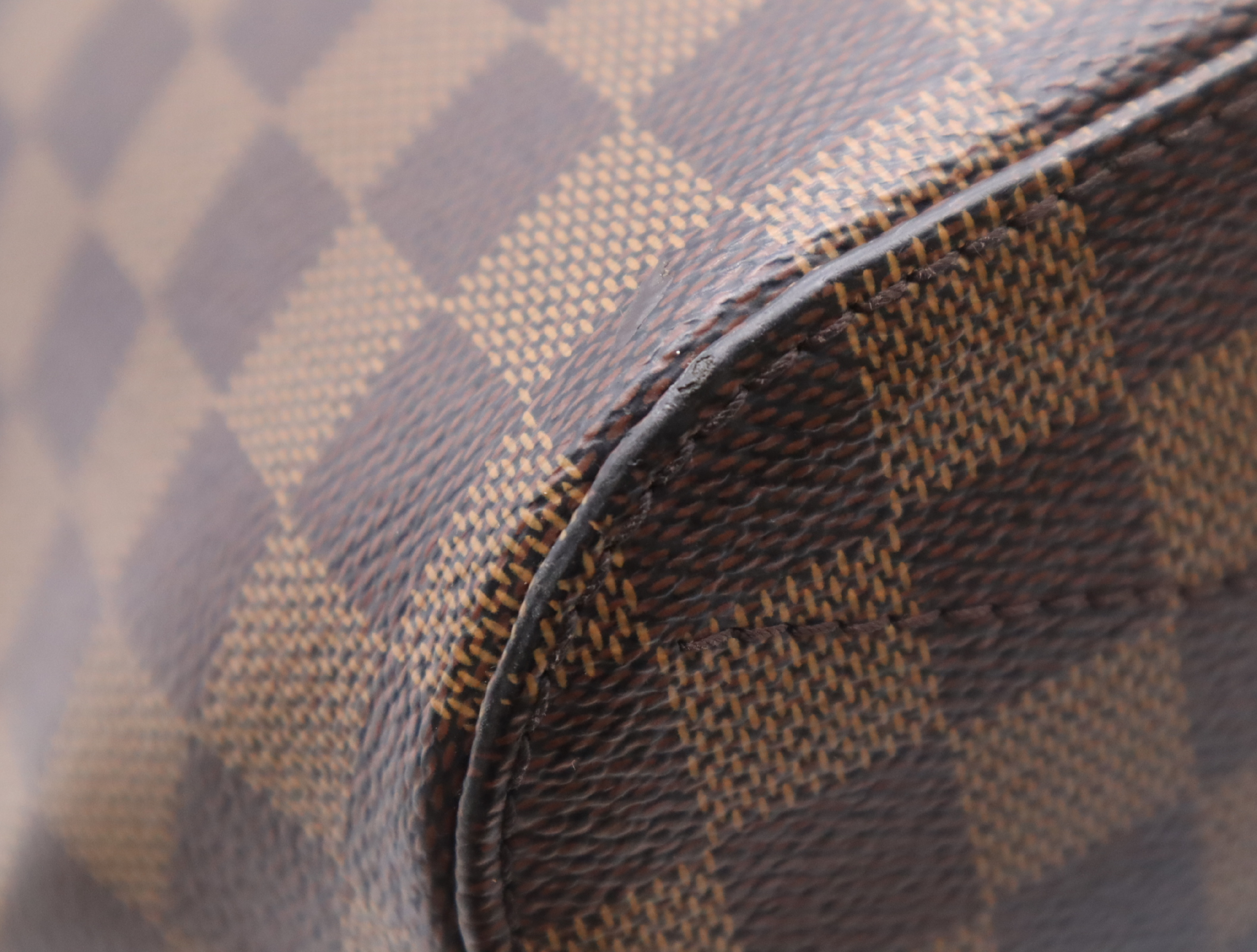N41546 Damier Siena MM Handbag with Shoulder Strap — view 6