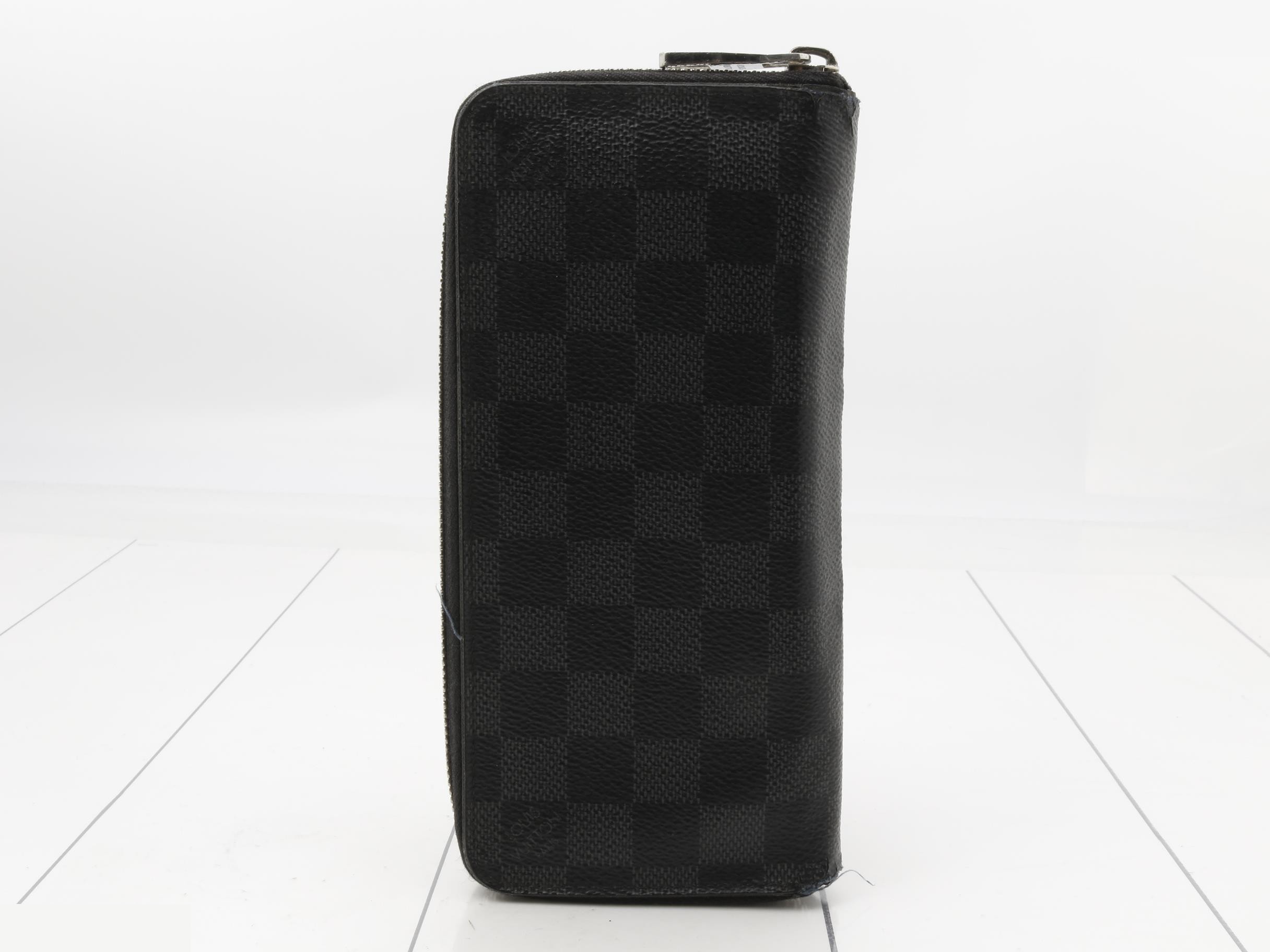 N63095 Zippy Wallet Vertical N63095 — view 2