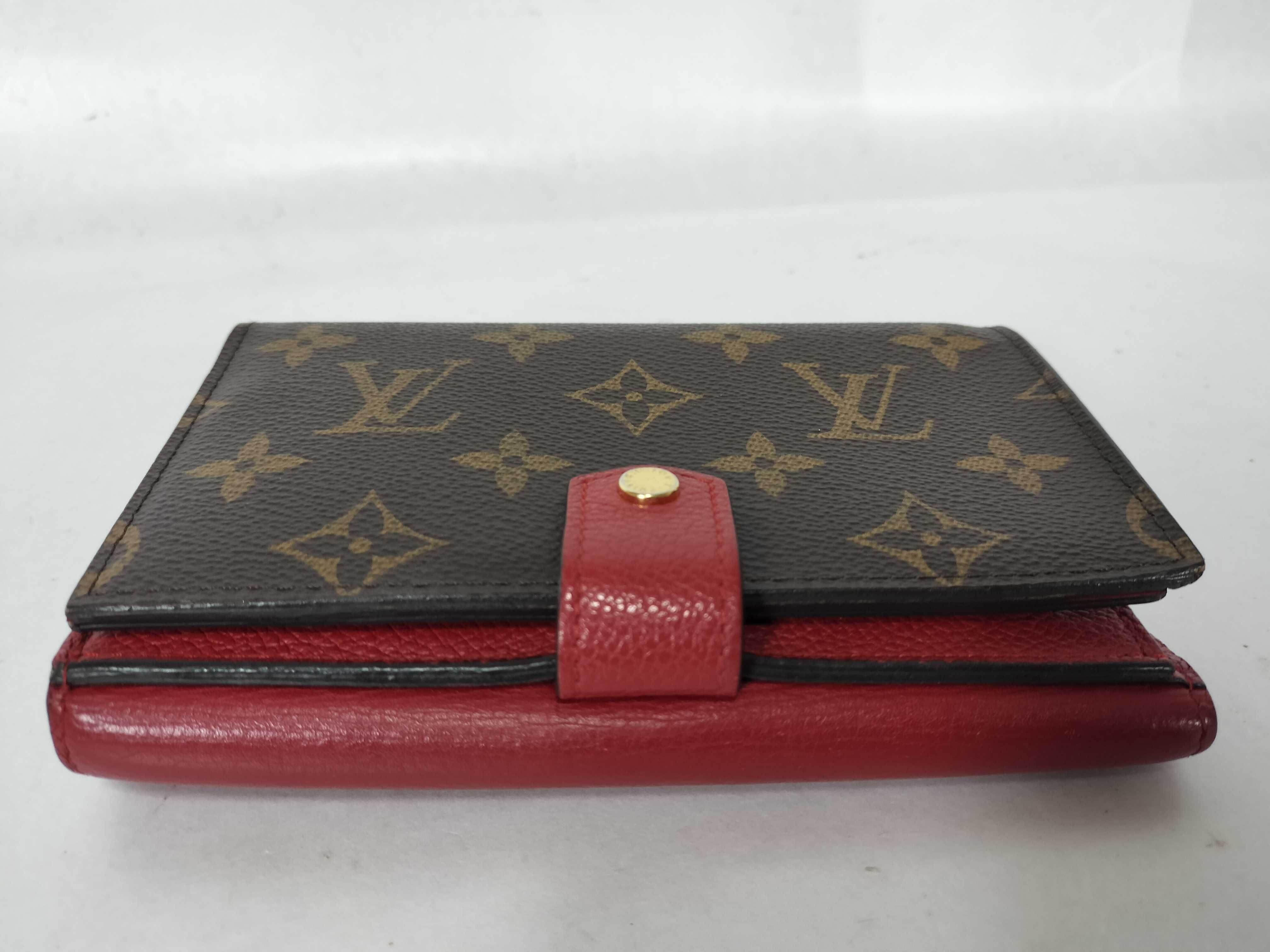 Monogram Louis Vuitton M60140 Wallet — view 5