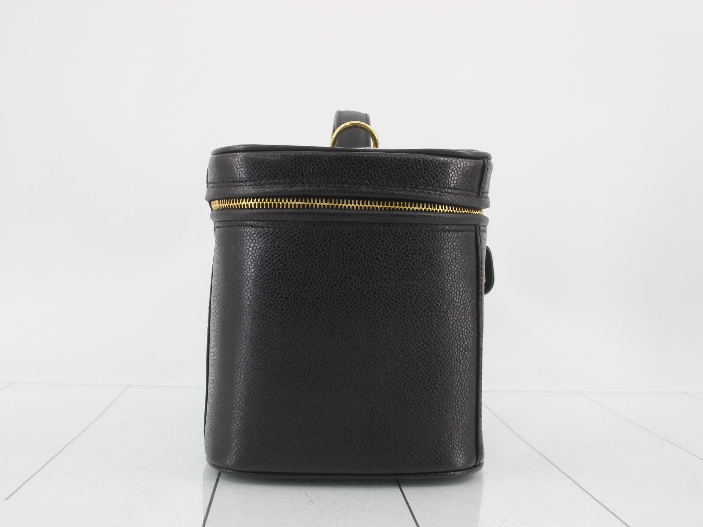 Caviar Skin Vanity Bag (2-Way Bag) — view 4