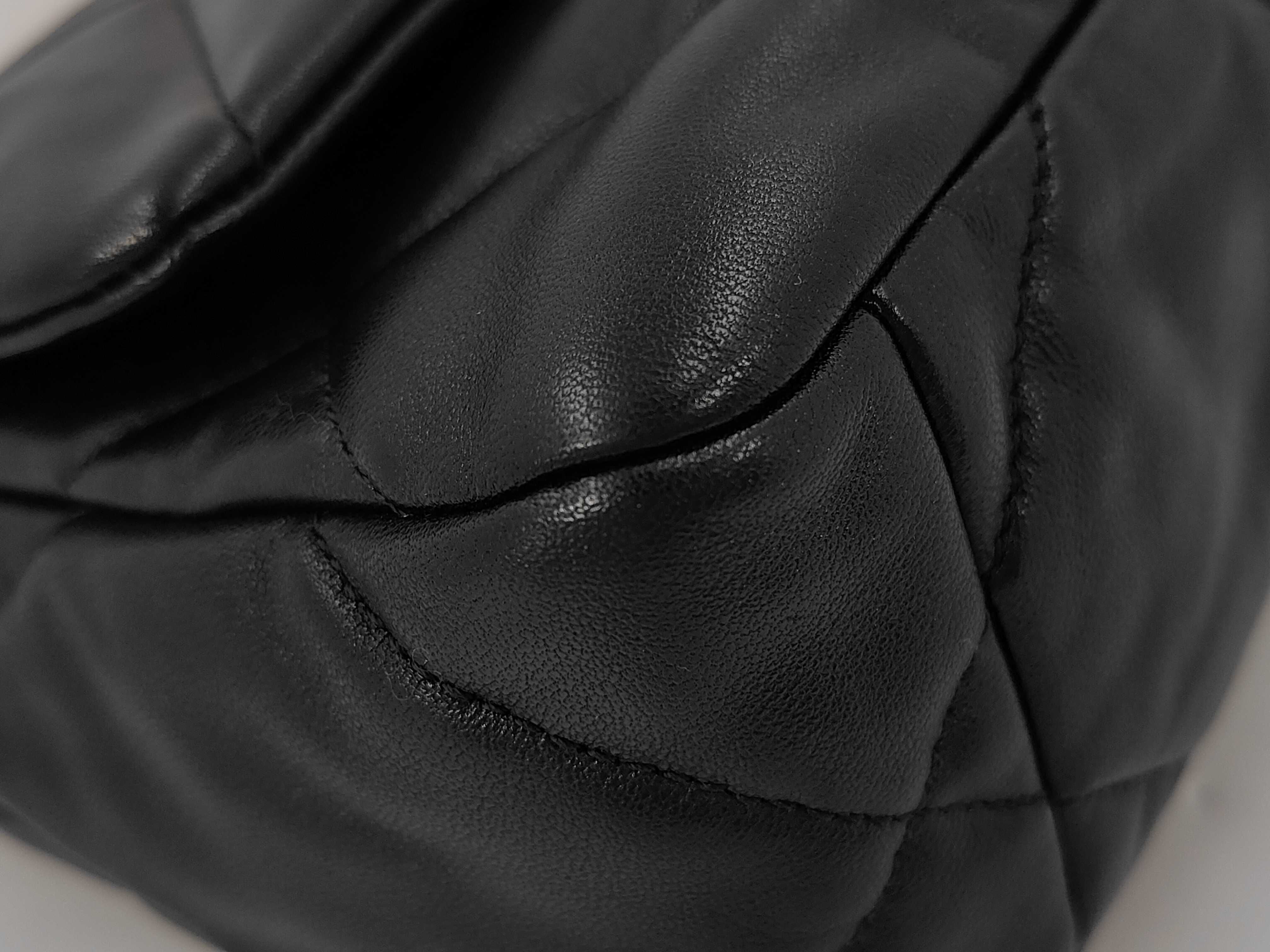 Matelassé Chanel 19 Lambskin Shoulder Bag AS1160 Bag — view 3