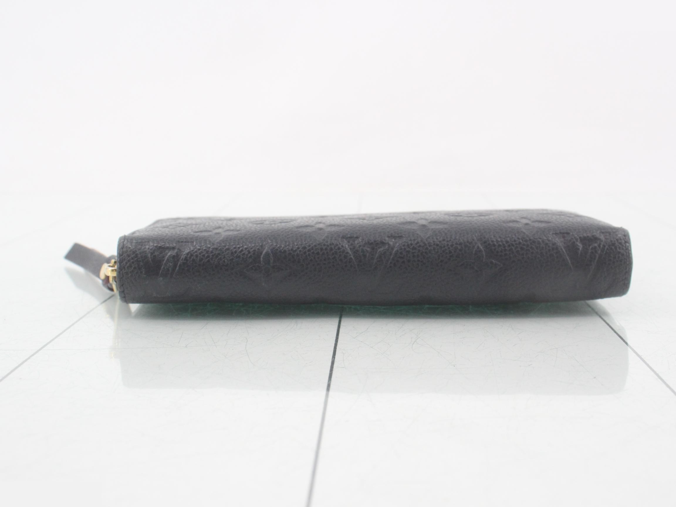 Zippy Wallet — view 3
