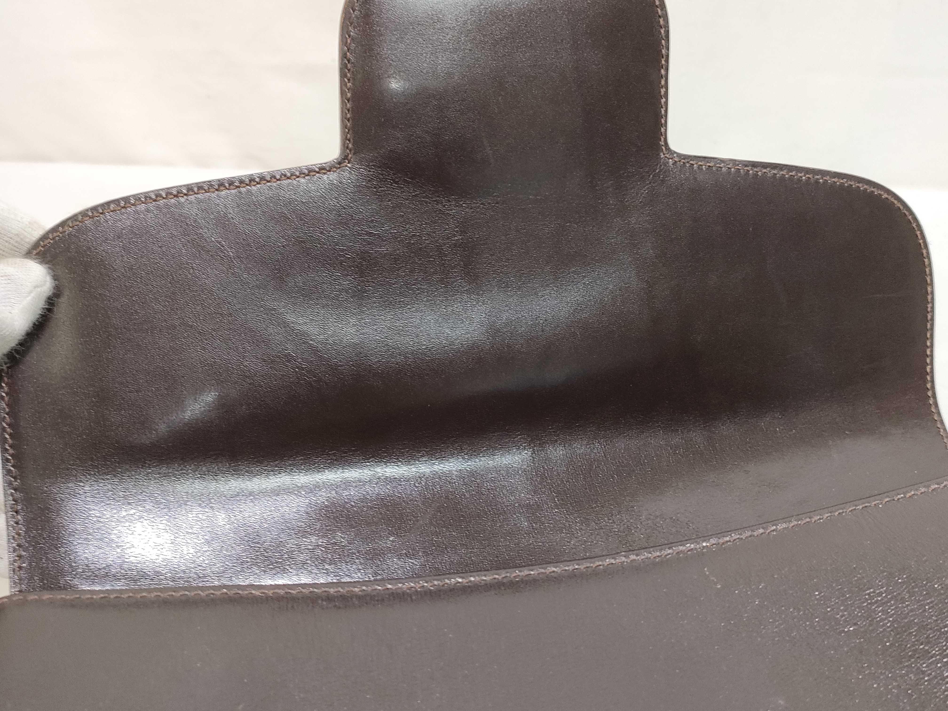 Old Leather Shoulder Bag — view 11