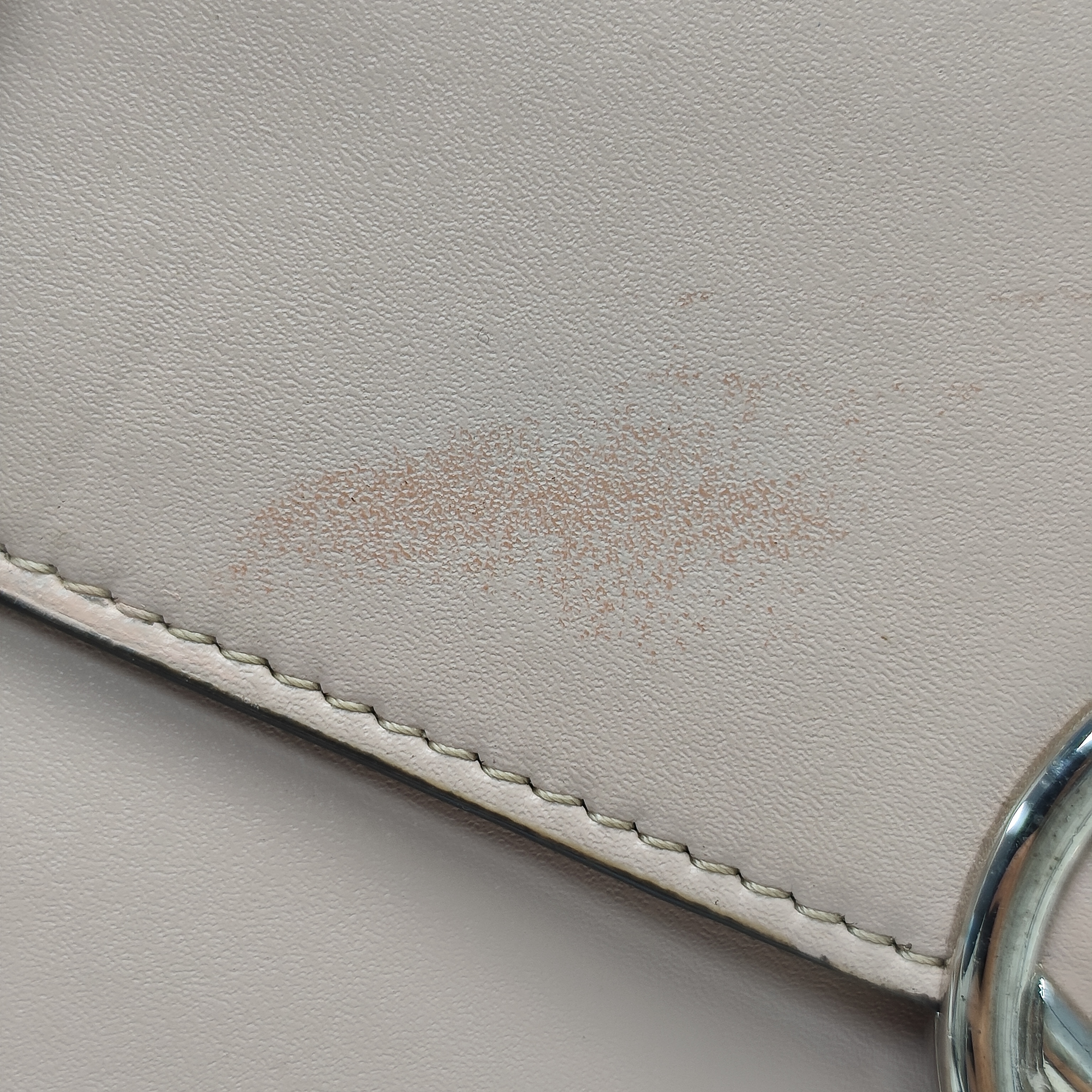 【*Shipped from: China*】FENDI Leather Shoulder Bag — view 11