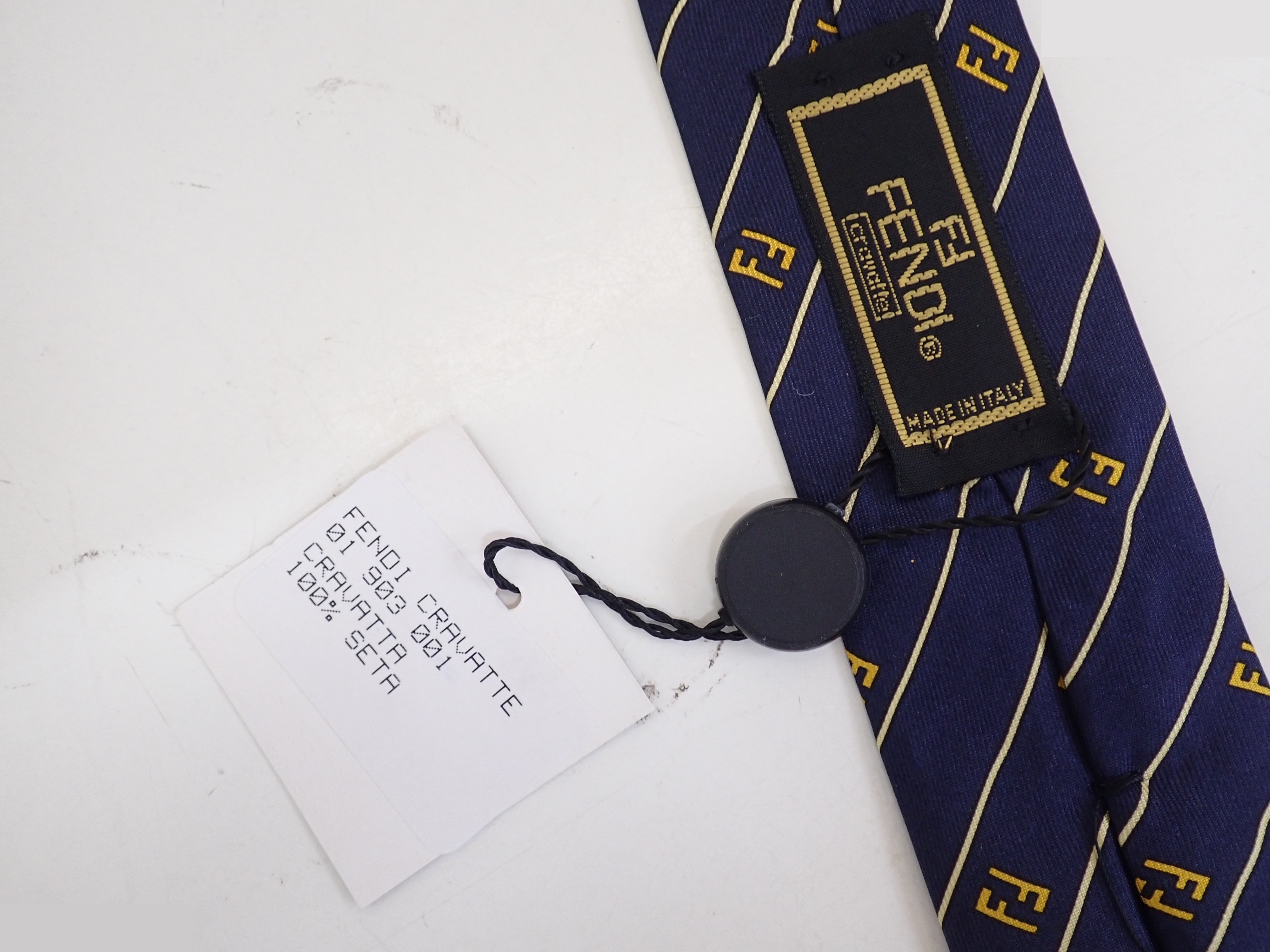 Unused necktie — view 3