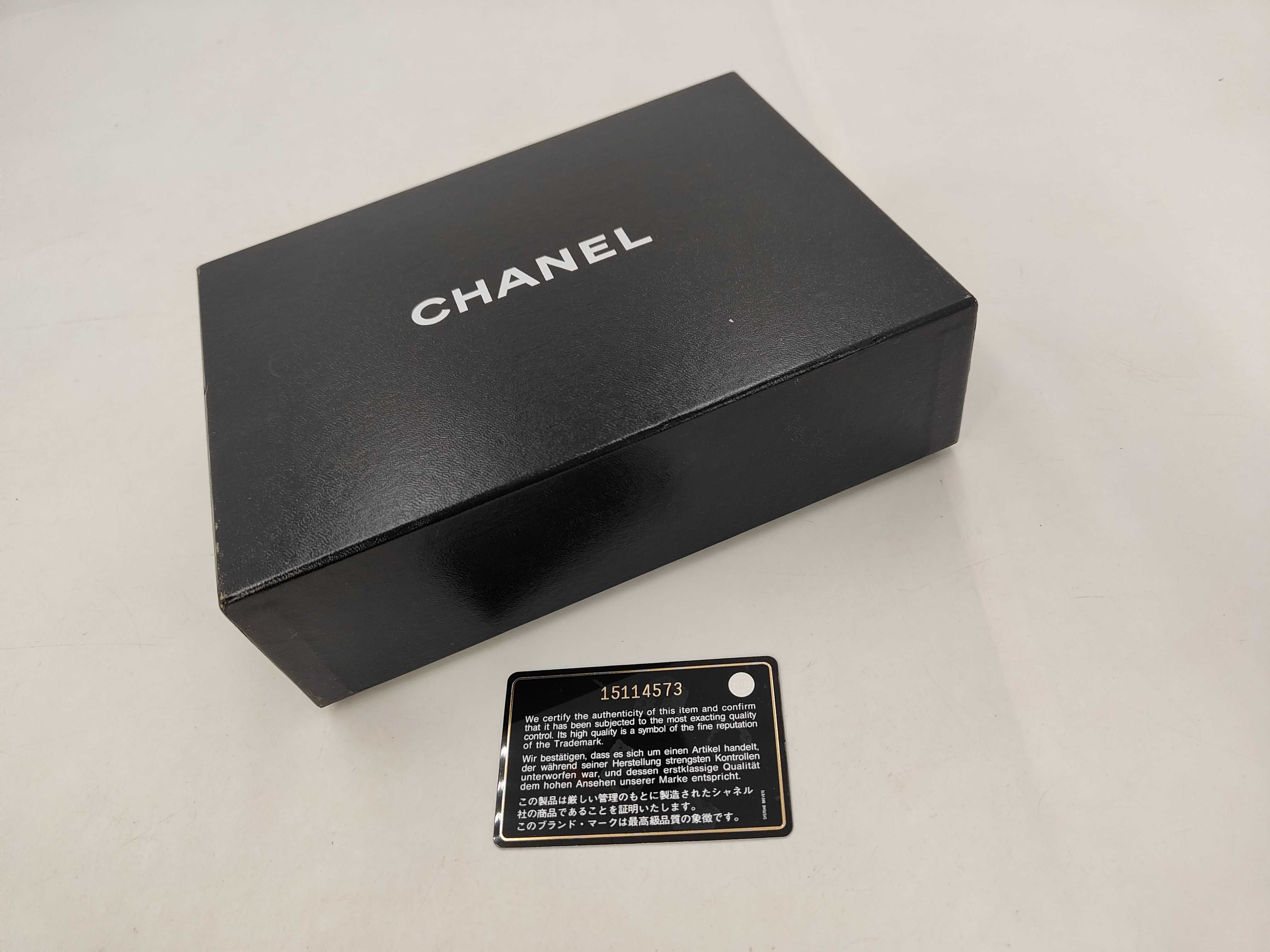 Long Wallet with Seal Guarantee - Serial Number 15-series — view 10