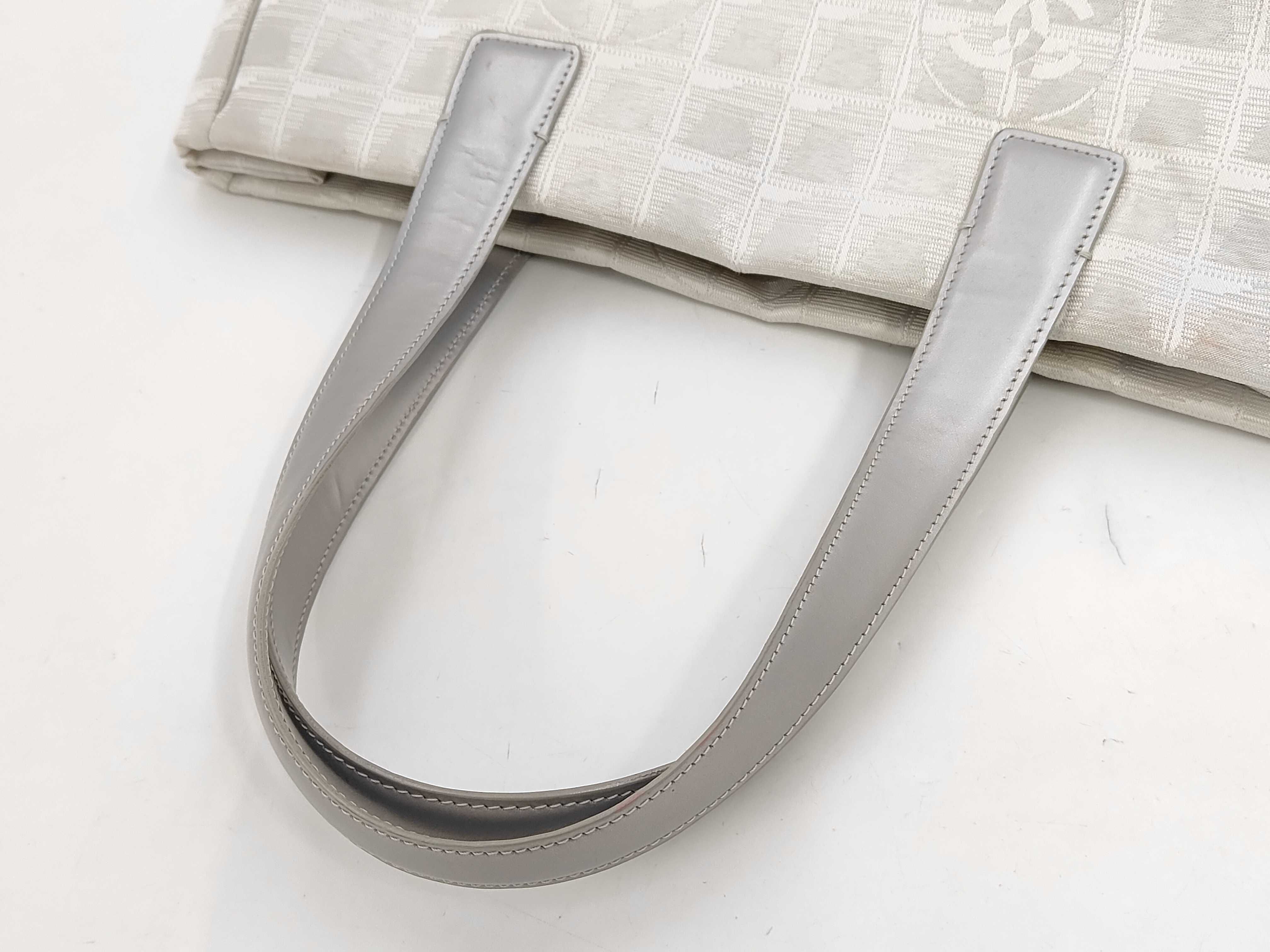 New Travel Line Tote Bag MM Tote Bag — view 3