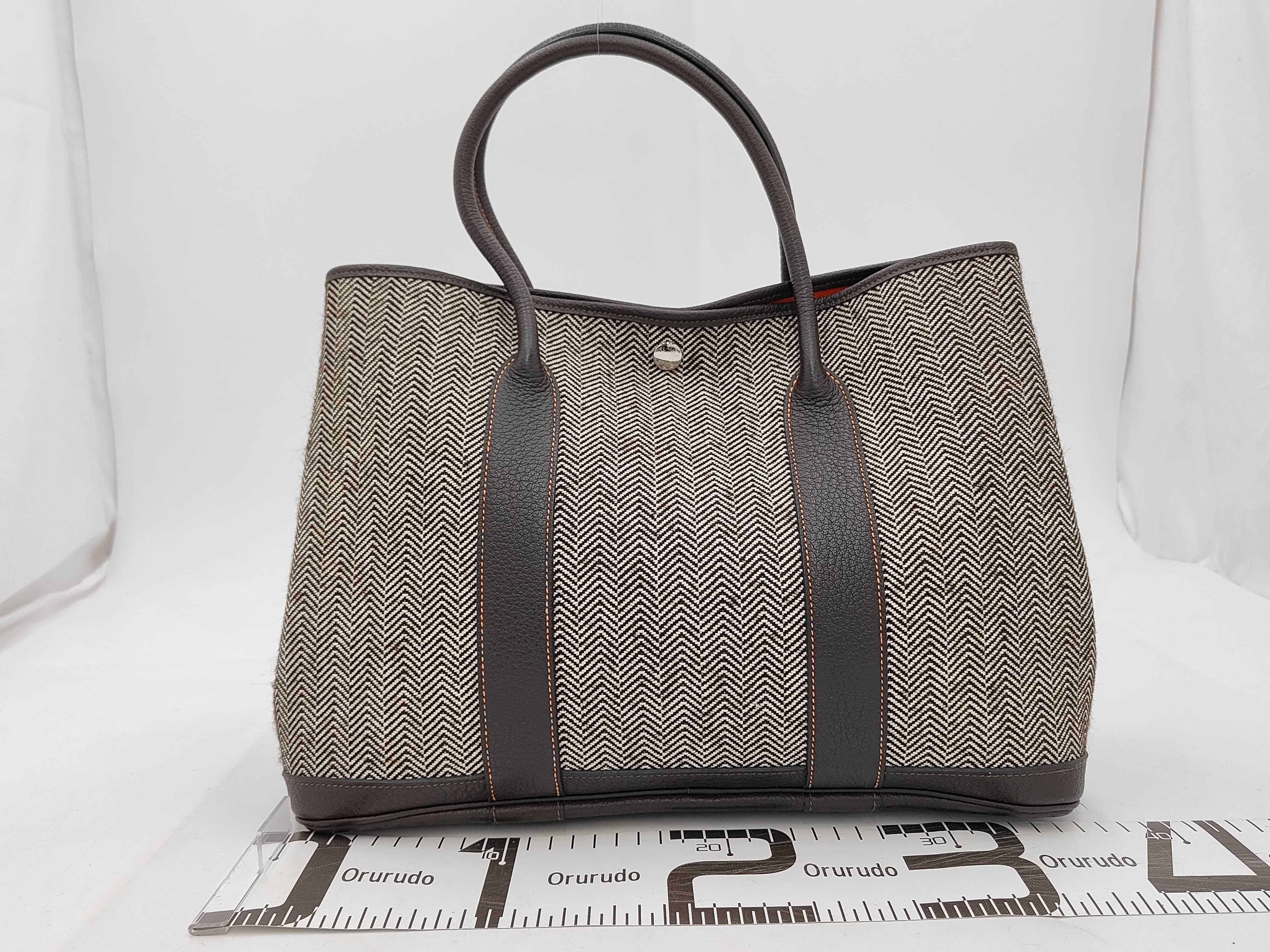 Garden Party 30 N 2011 Tote Bag — view 2