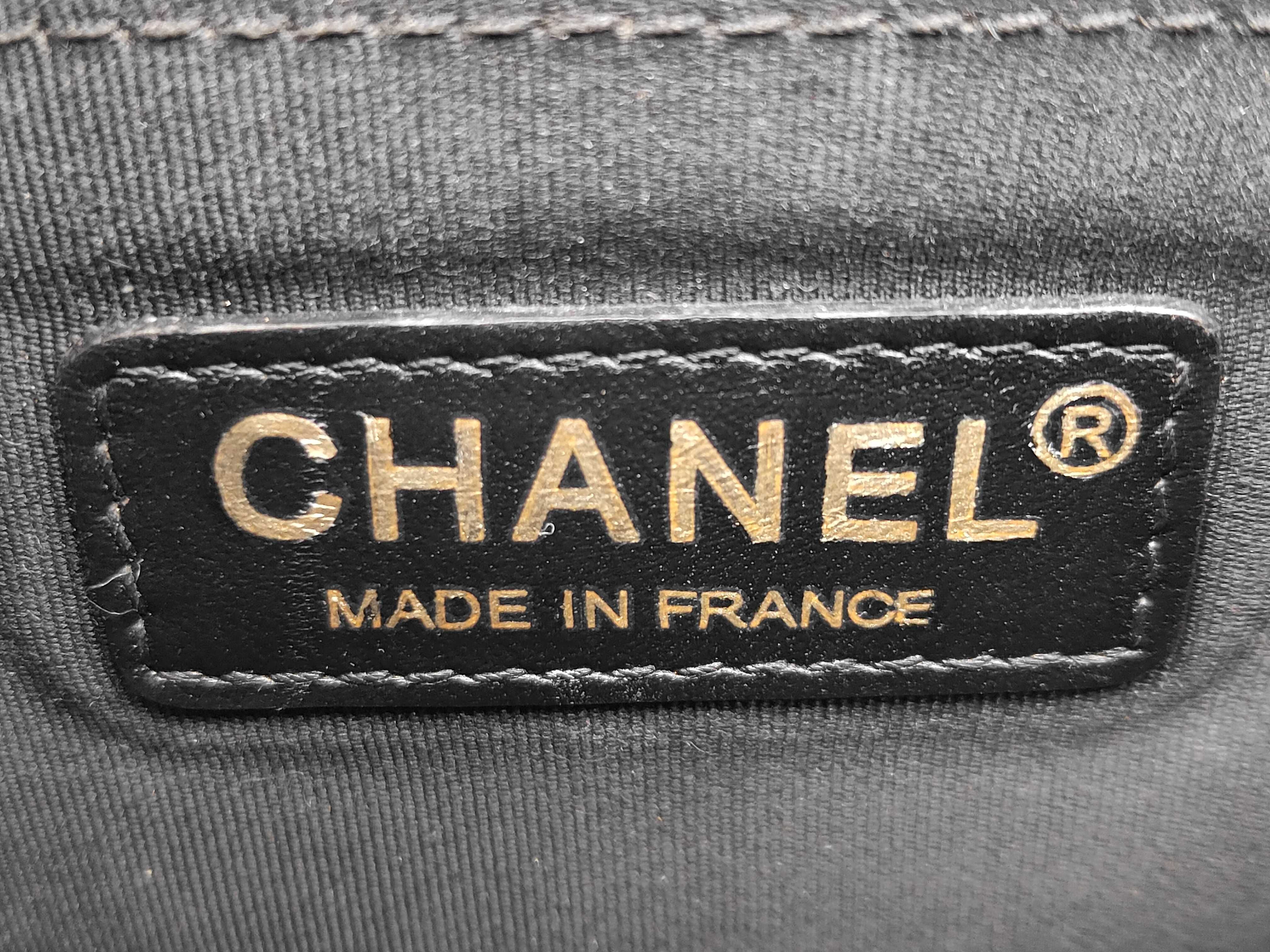 Boy Chanel Chain Shoulder Bag — view 12