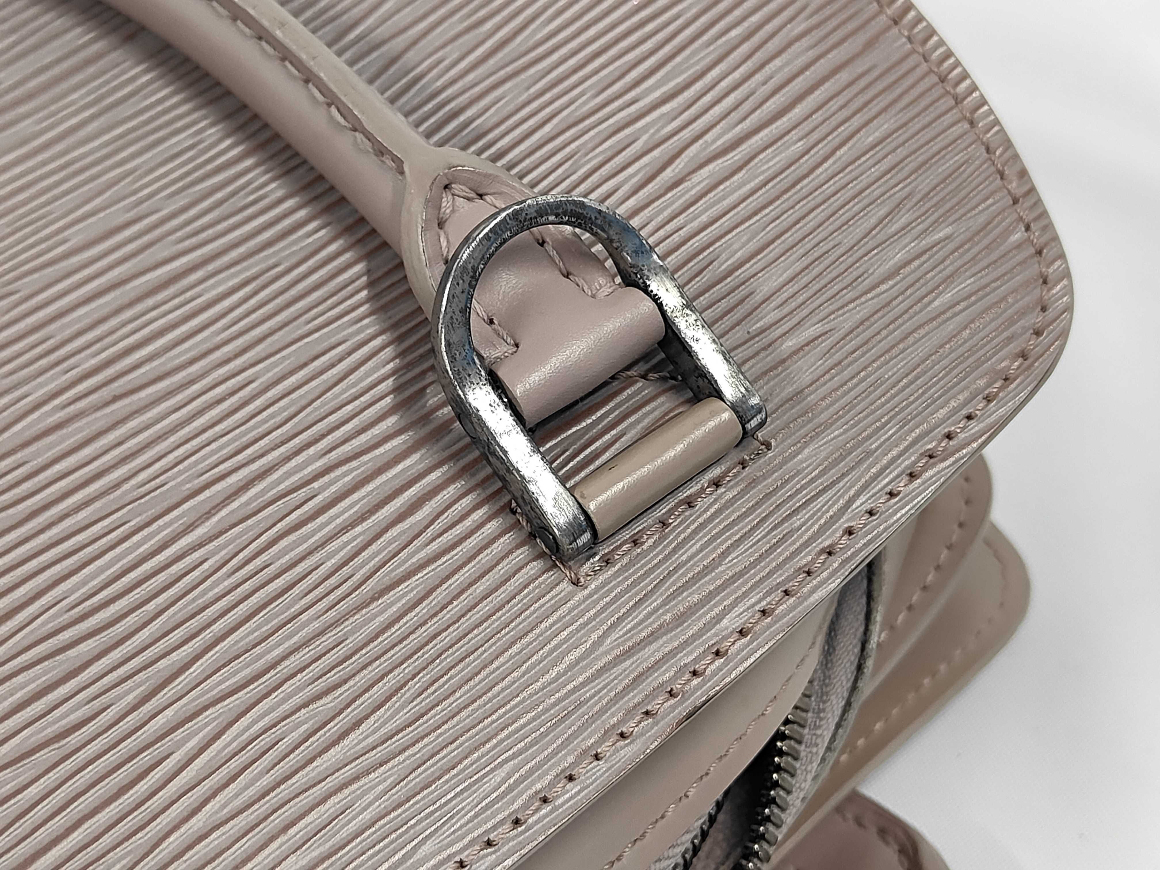 LV Epi Pont Neuf M5205B Handbag — view 6