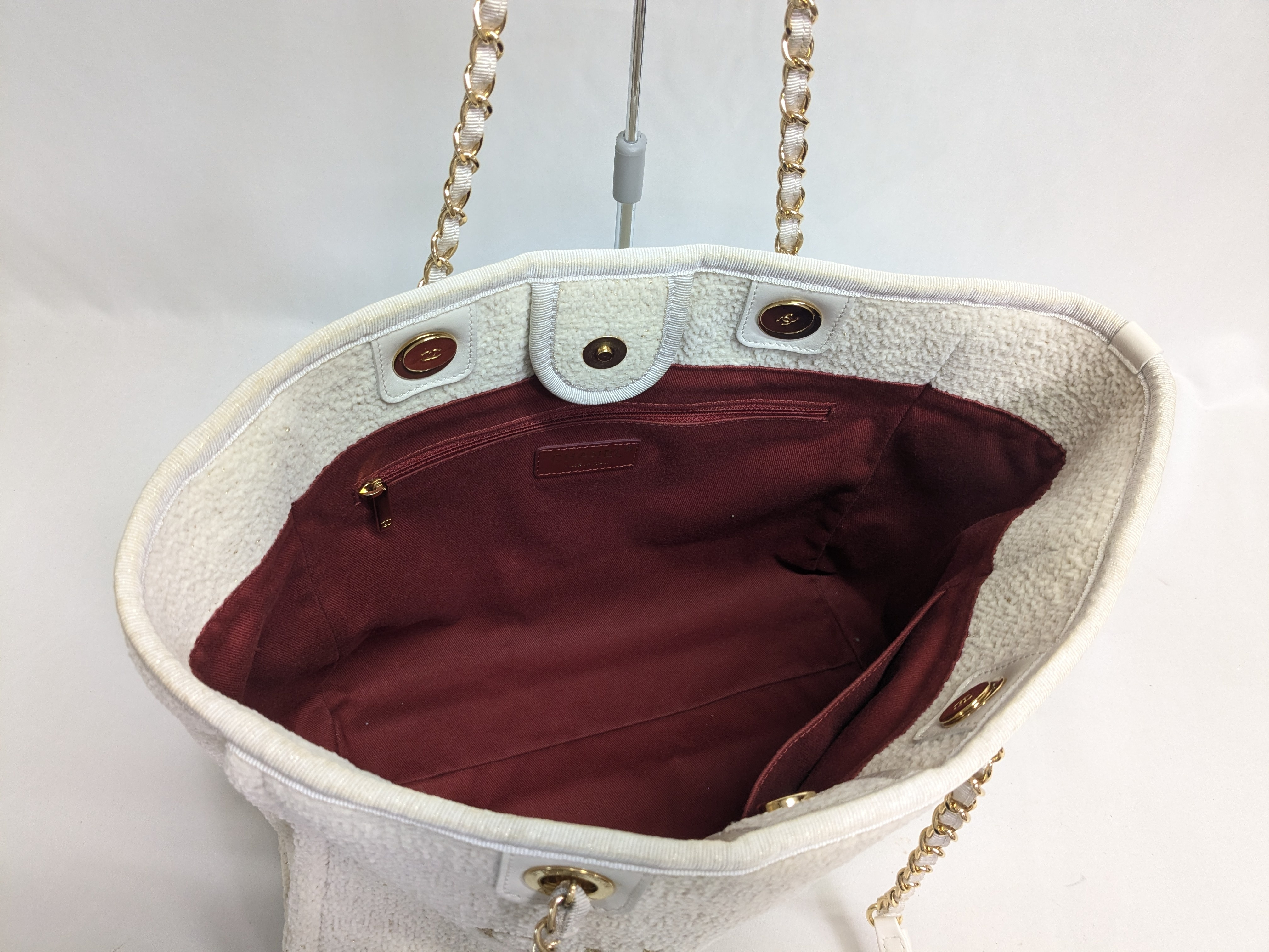 Deauville Chain Tote Bag with Seal and Guarantee Card (28251223) — view 7
