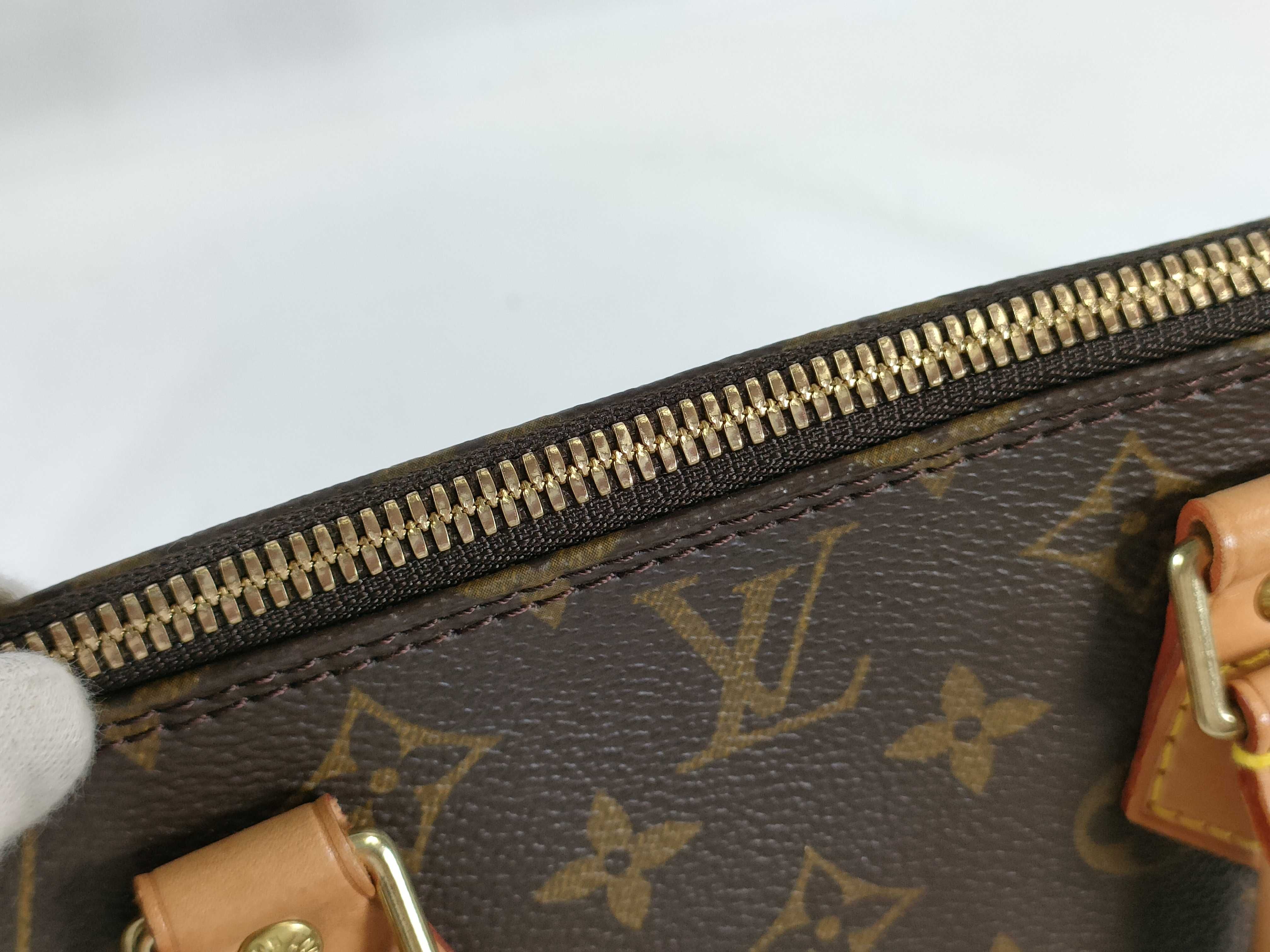 Monogram Alma 30 M51130 BA1010 Handbag — view 9