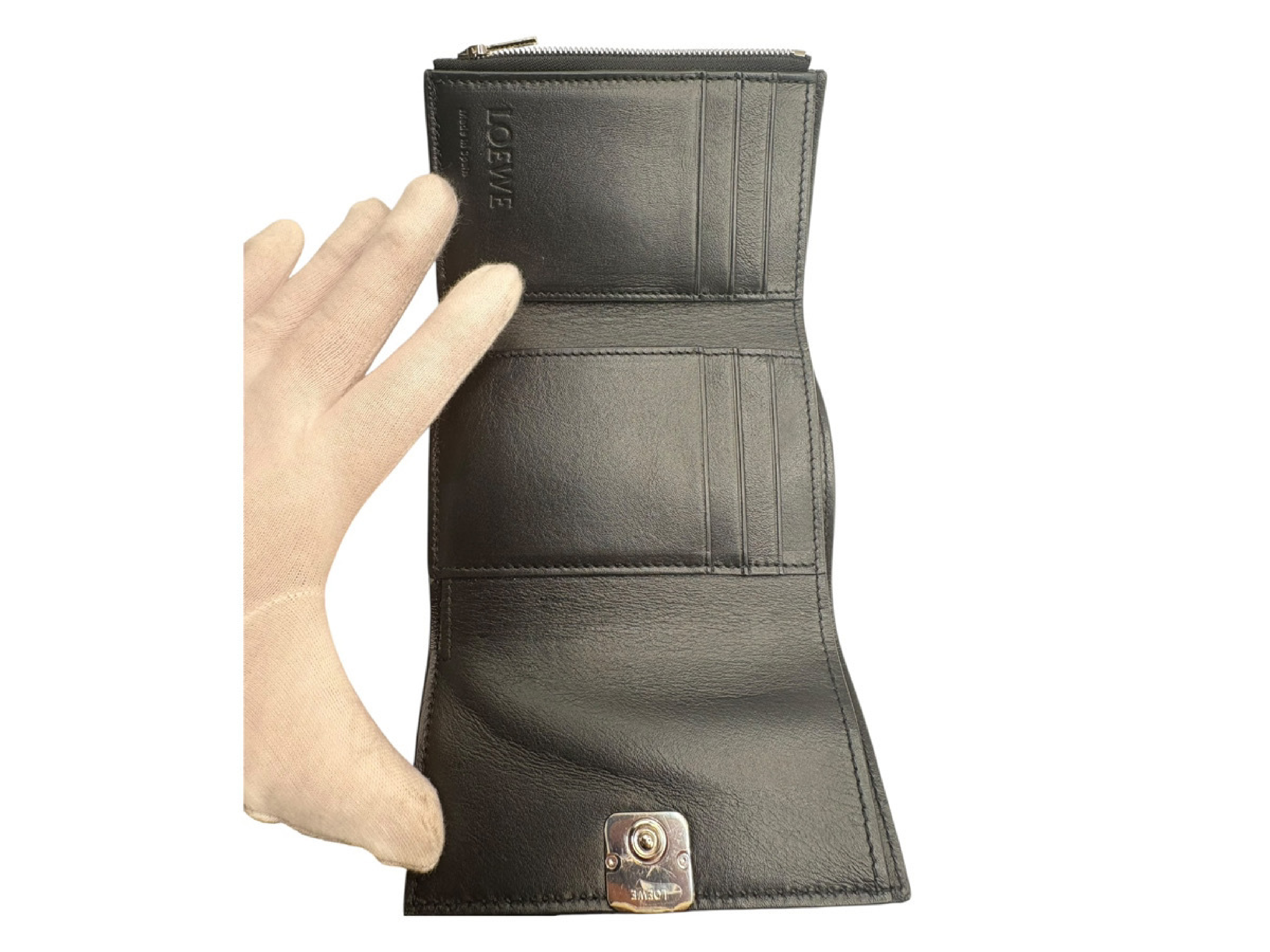 Small Vertical Wallet Leather Compact Wallet Black — view 7