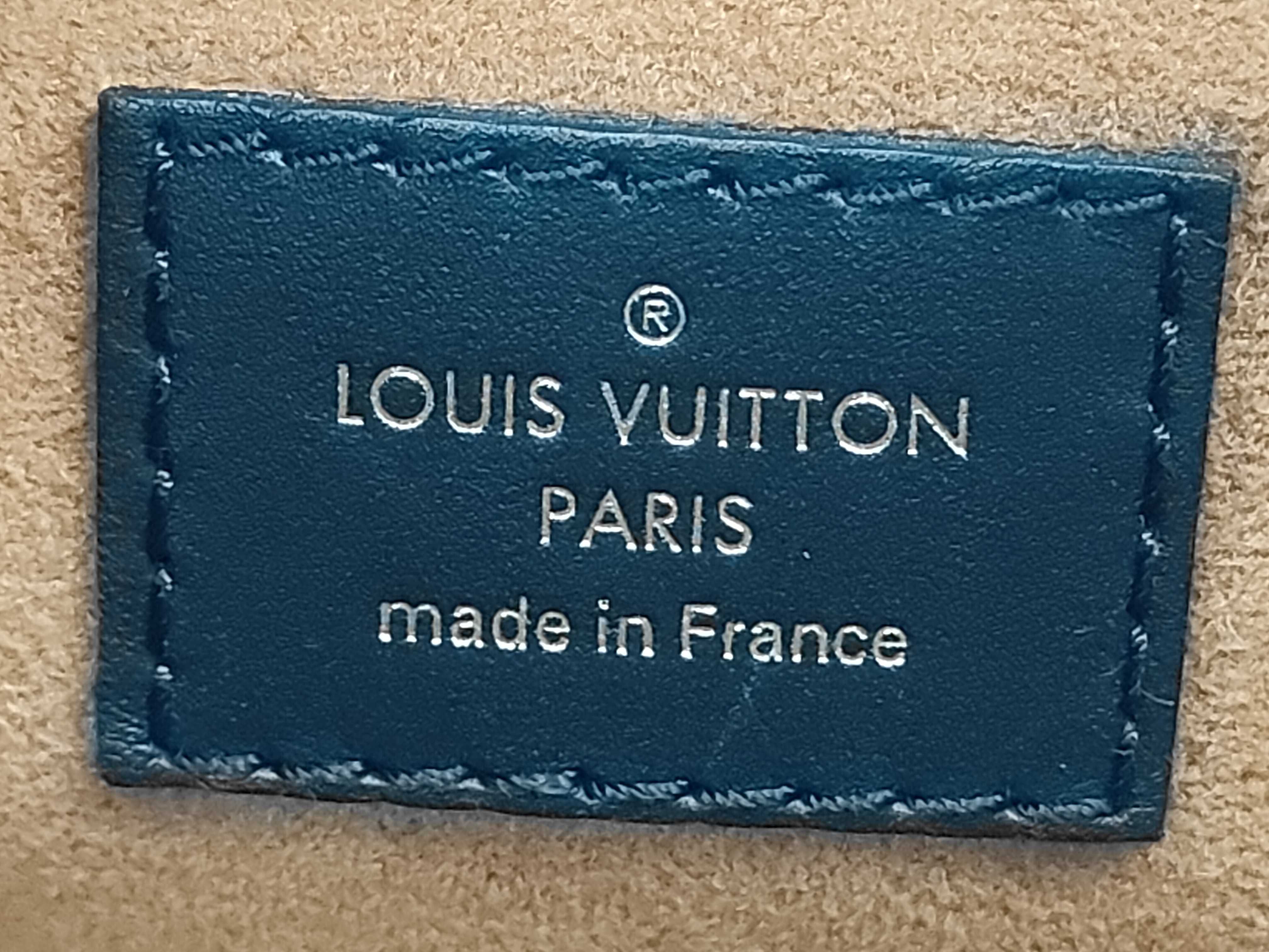 OnTheGo Tote Bag — view 11
