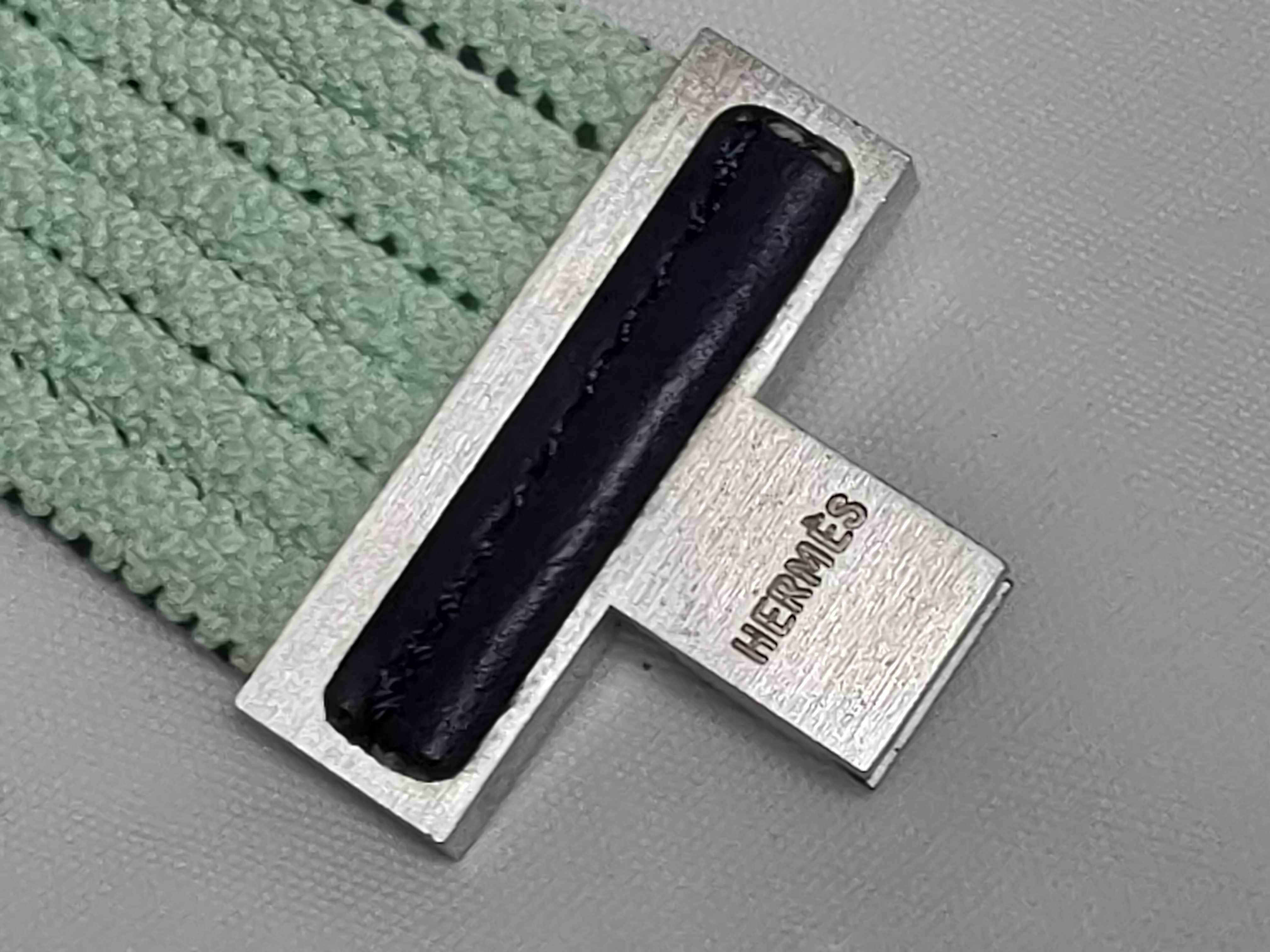 Elastic Belt and other accessories — view 3