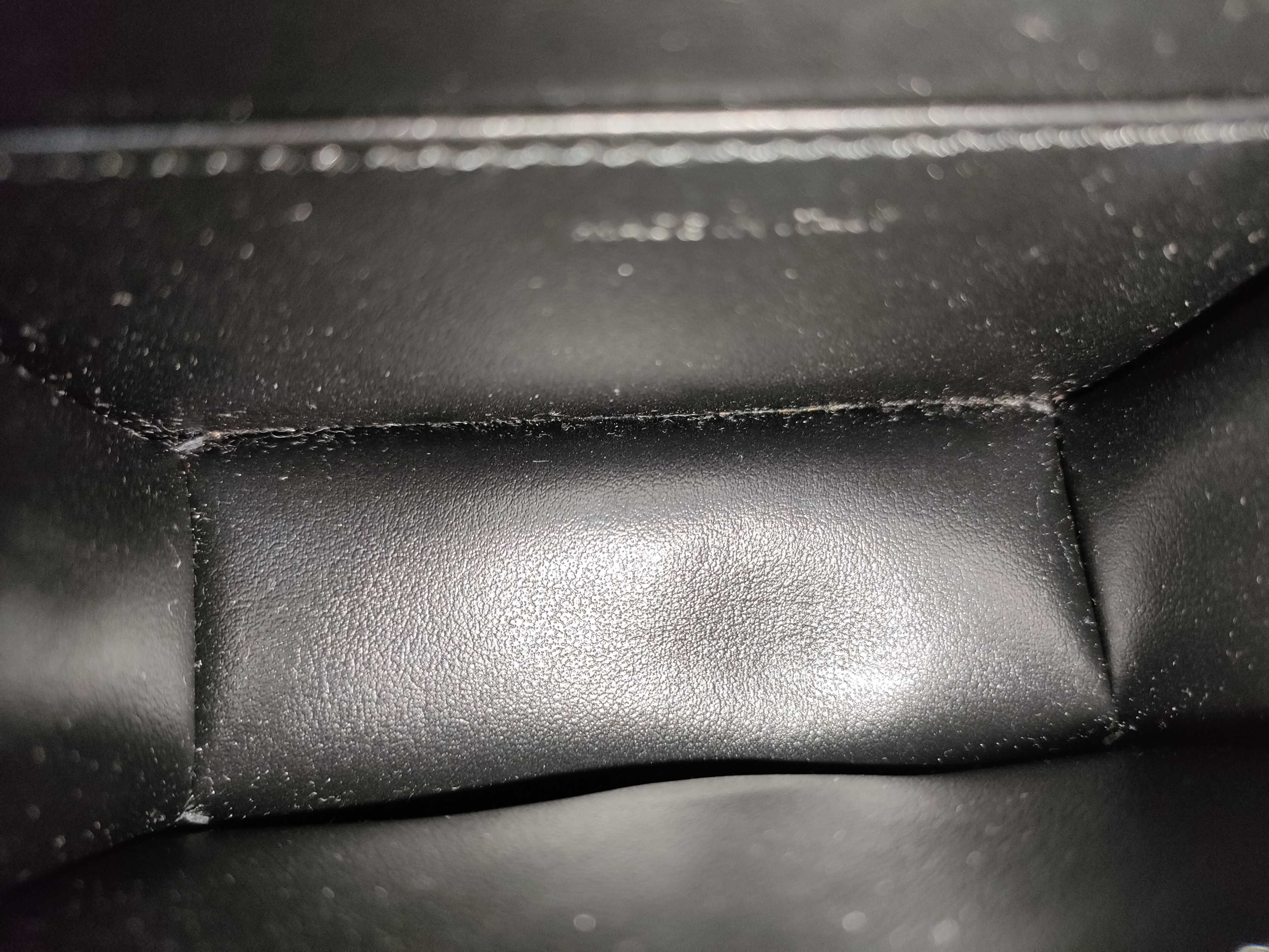 Chain Shoulder Bag — view 9