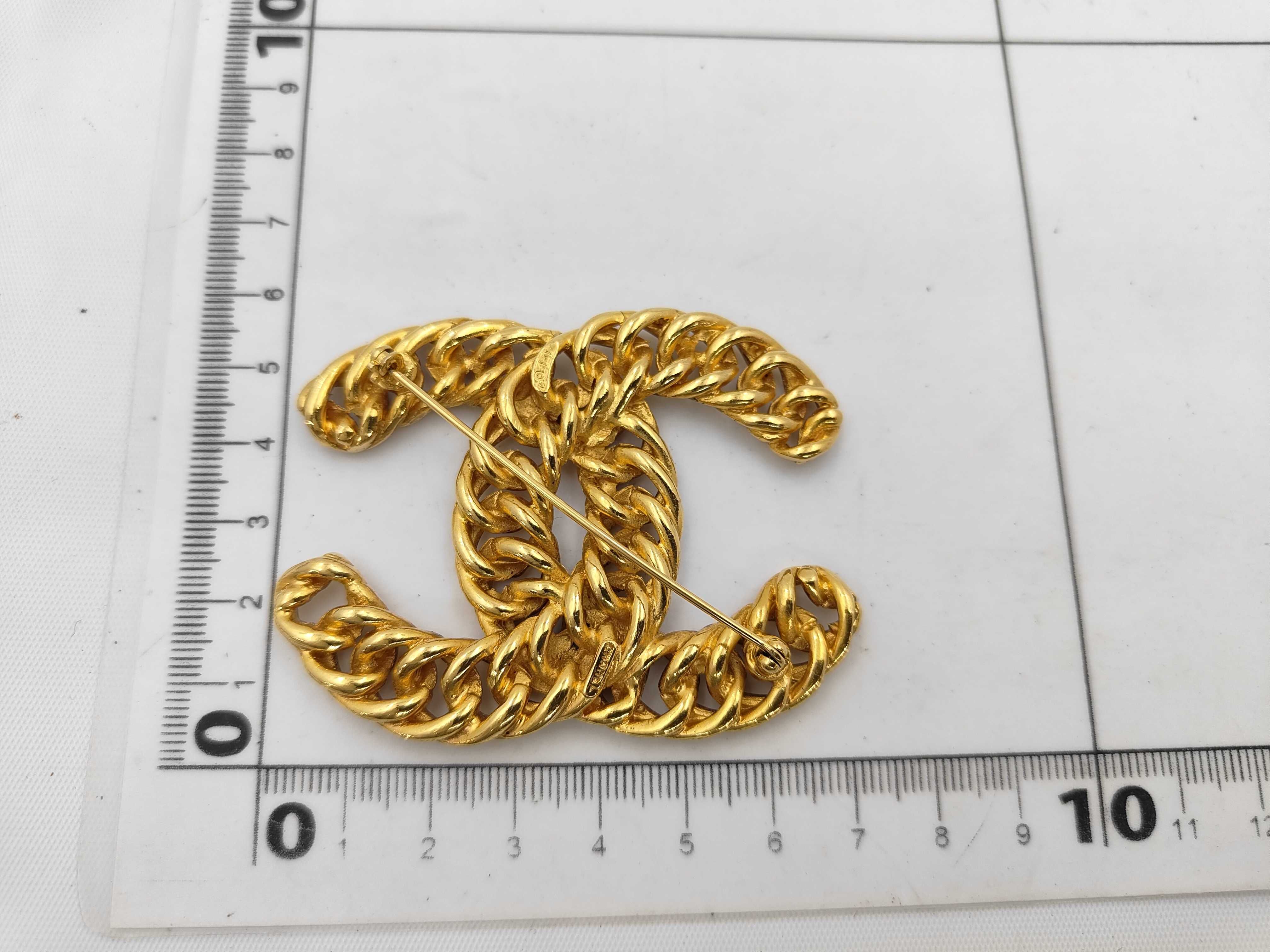 Coco Mark Chain Brooch 1107 GP Brooch — view 5