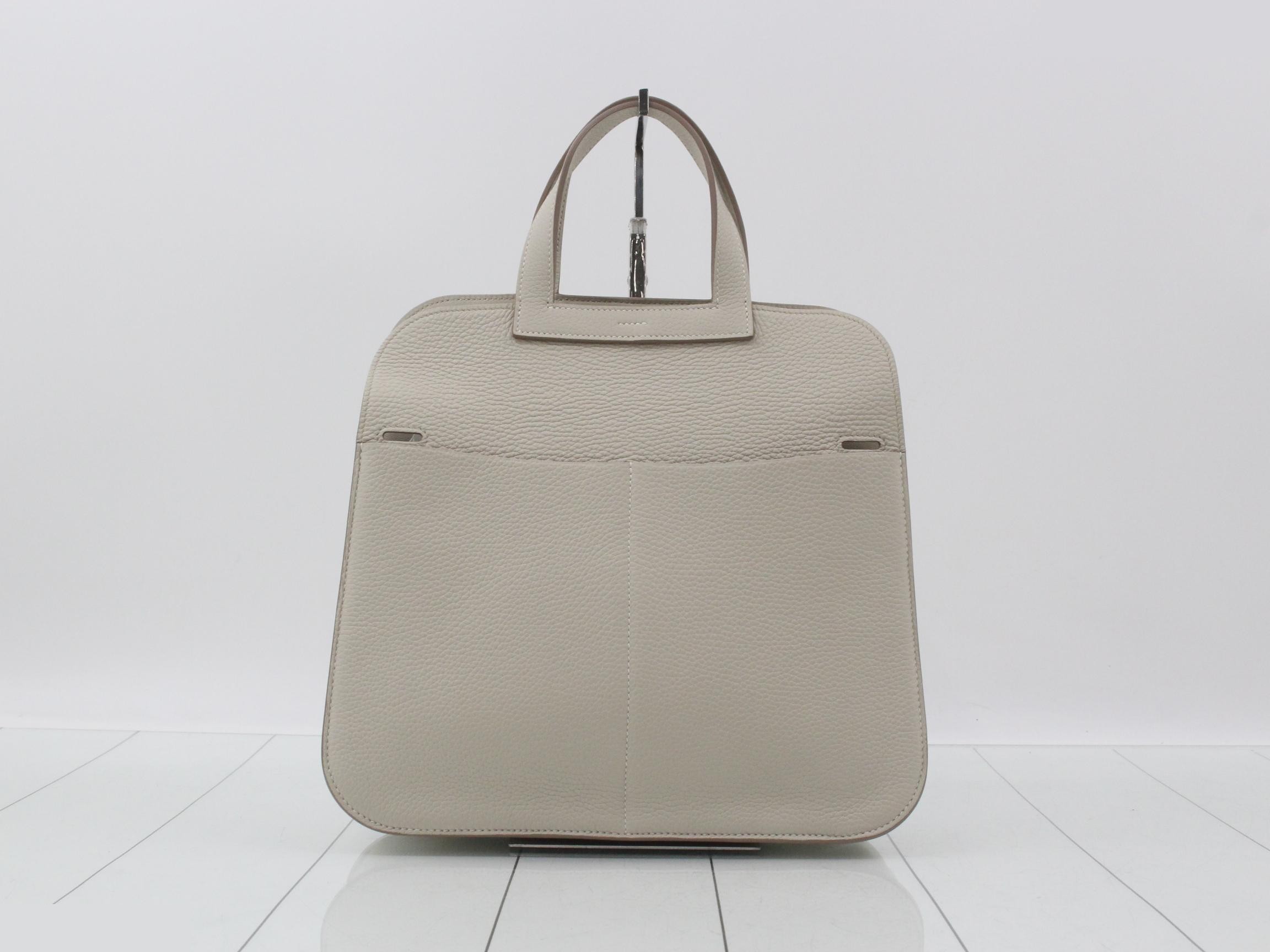 Alzan 31 Handbag H070428CKBH A — view 2