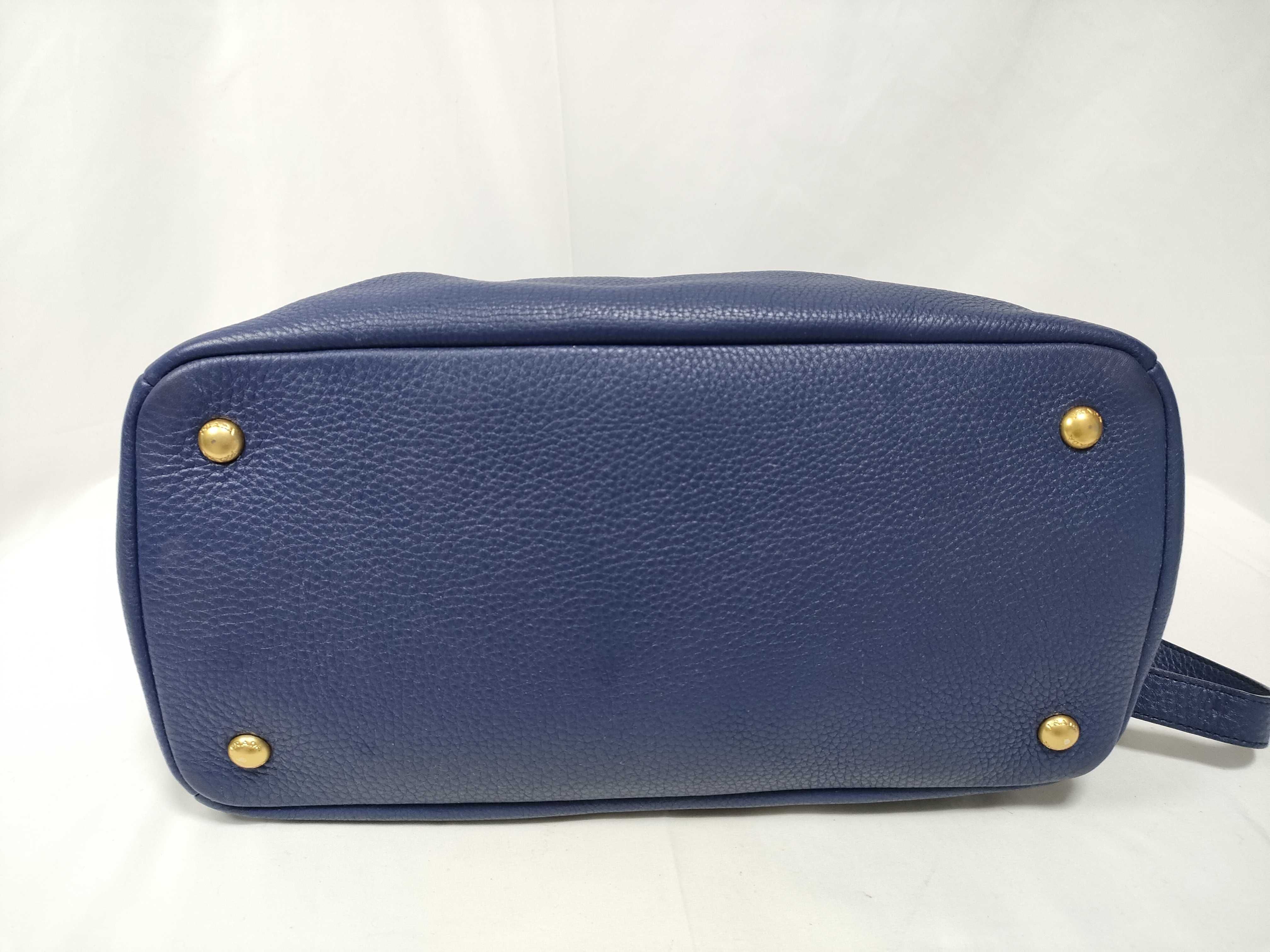 Vitello Daino Blue Handbag — view 3