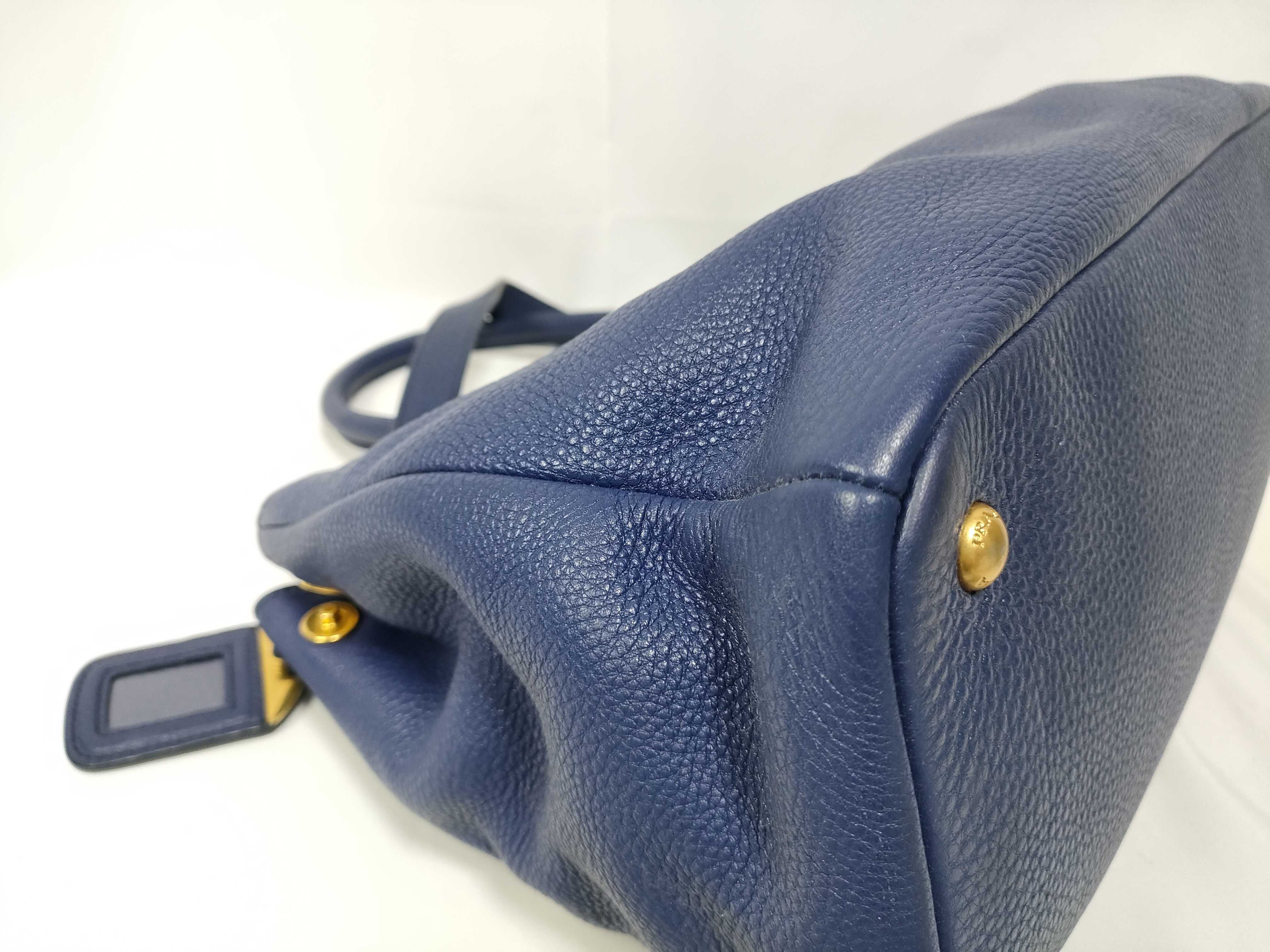 Vitello Daino Blue Handbag — view 6