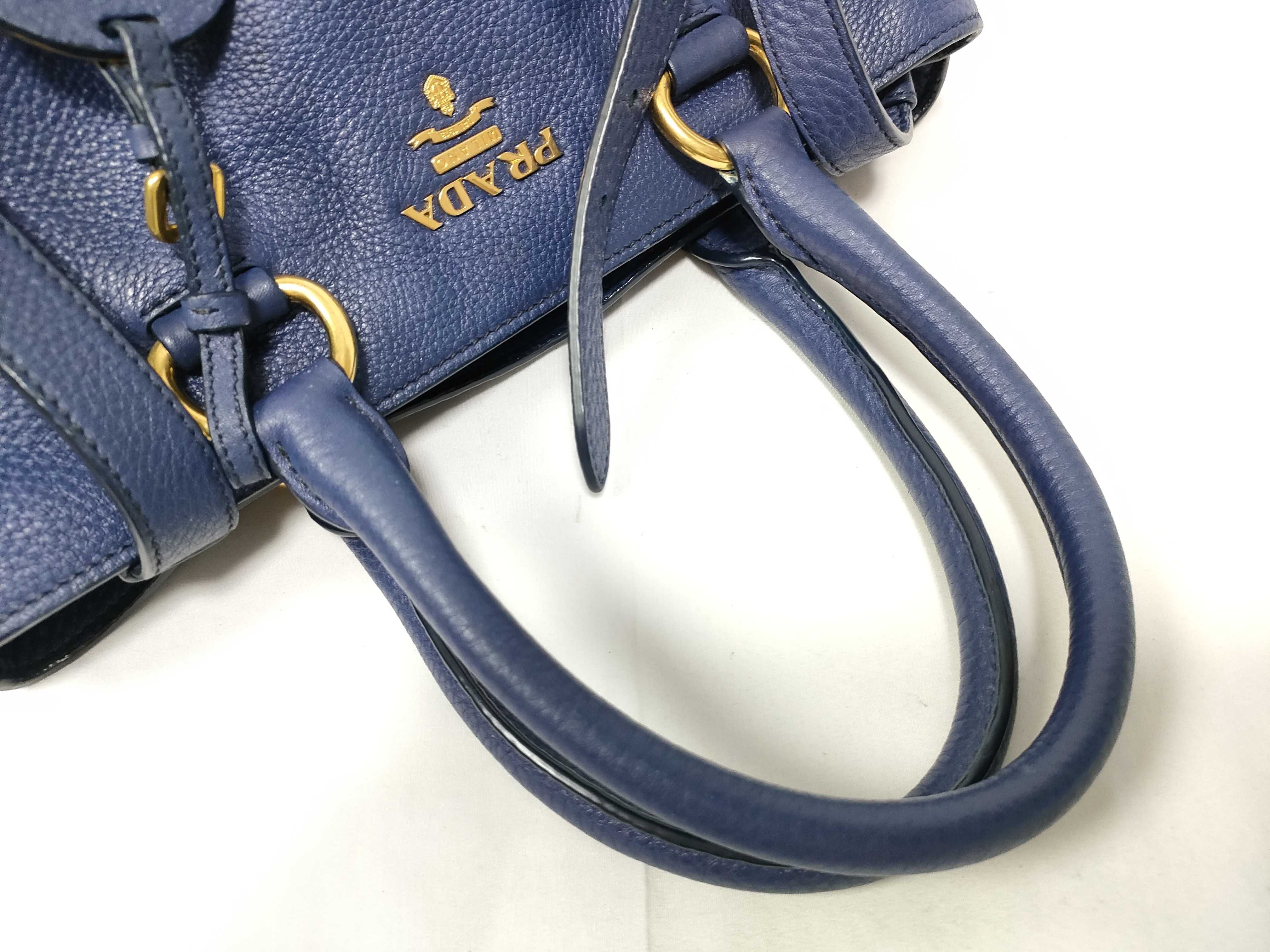 Vitello Daino Blue Handbag — view 9