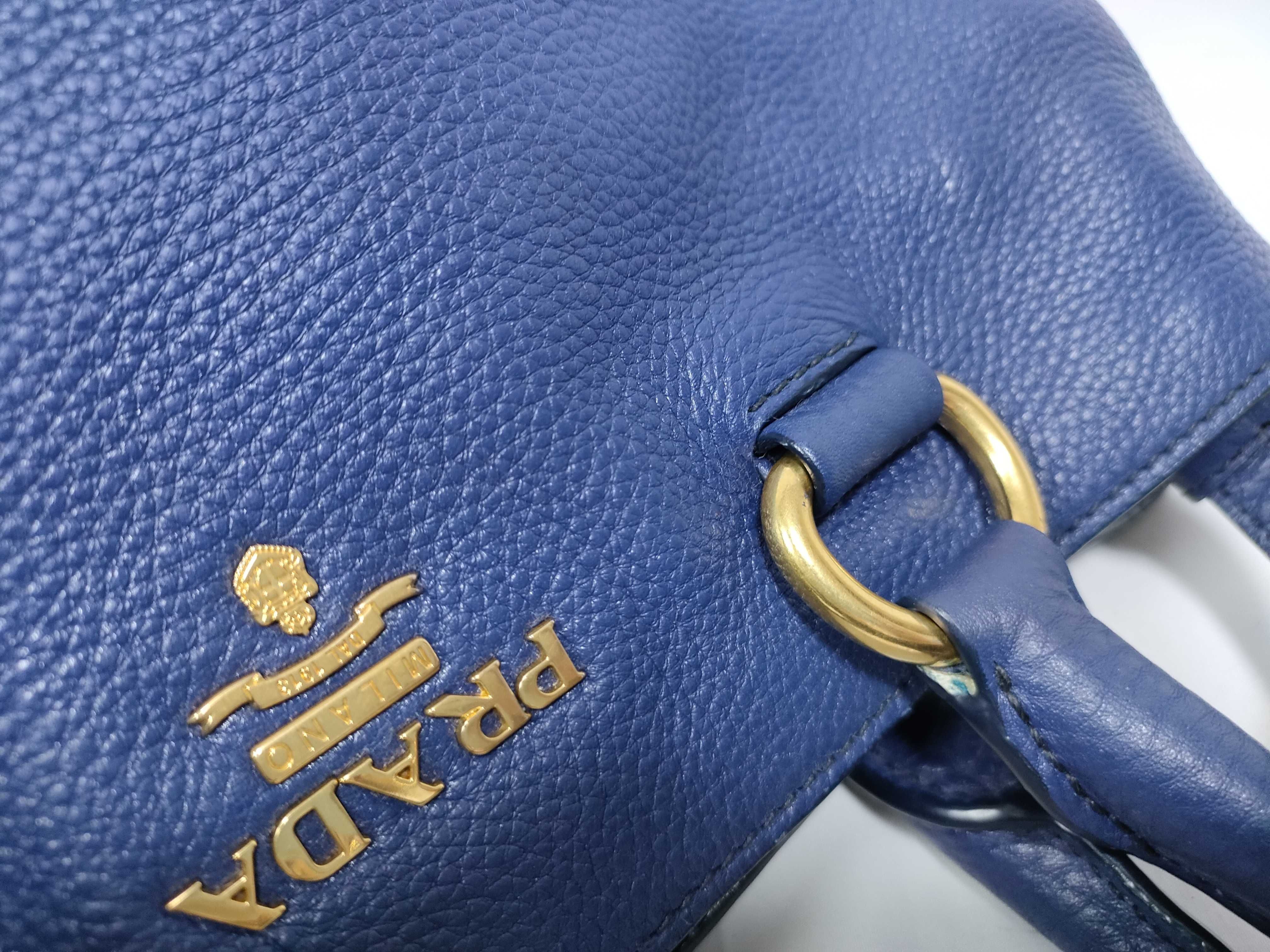 Vitello Daino Blue Handbag — view 10