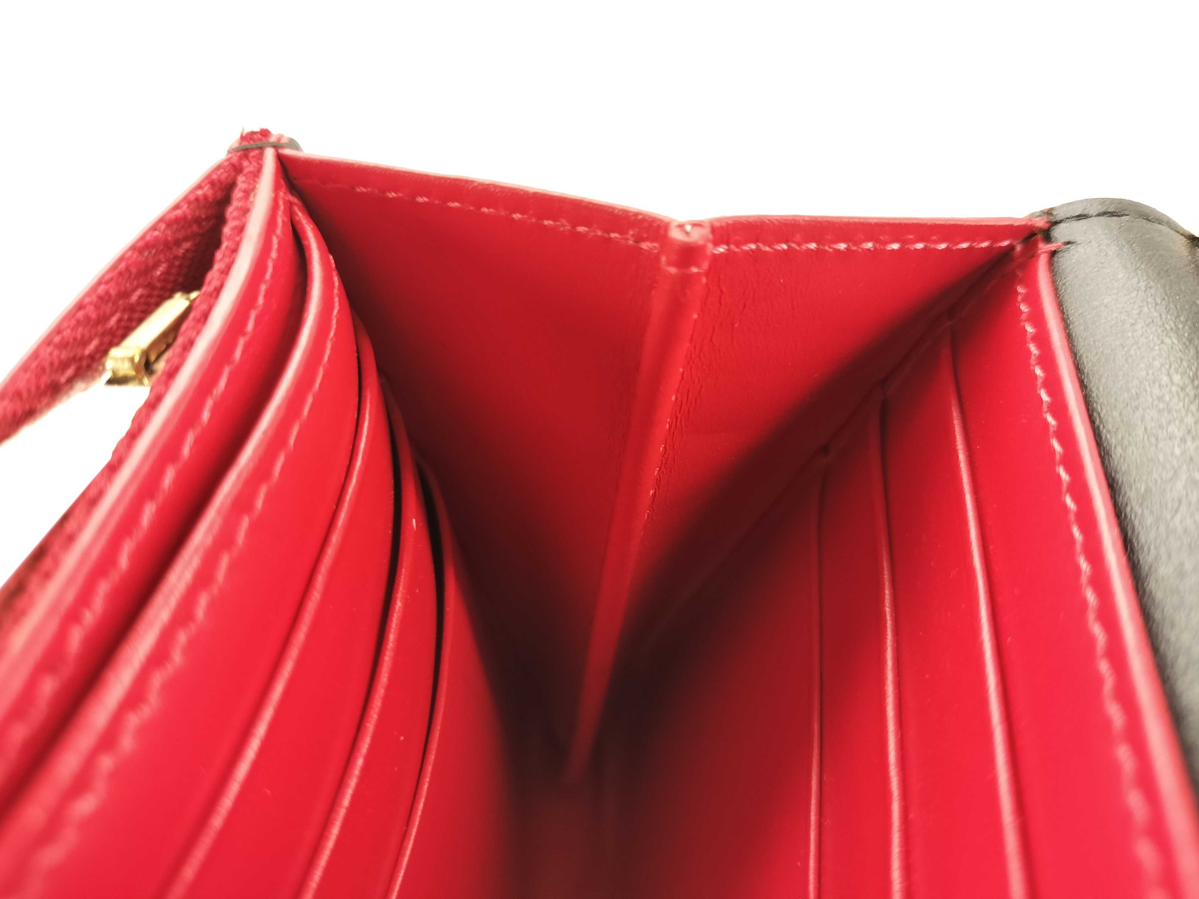 Chain Shoulder Bag — view 10