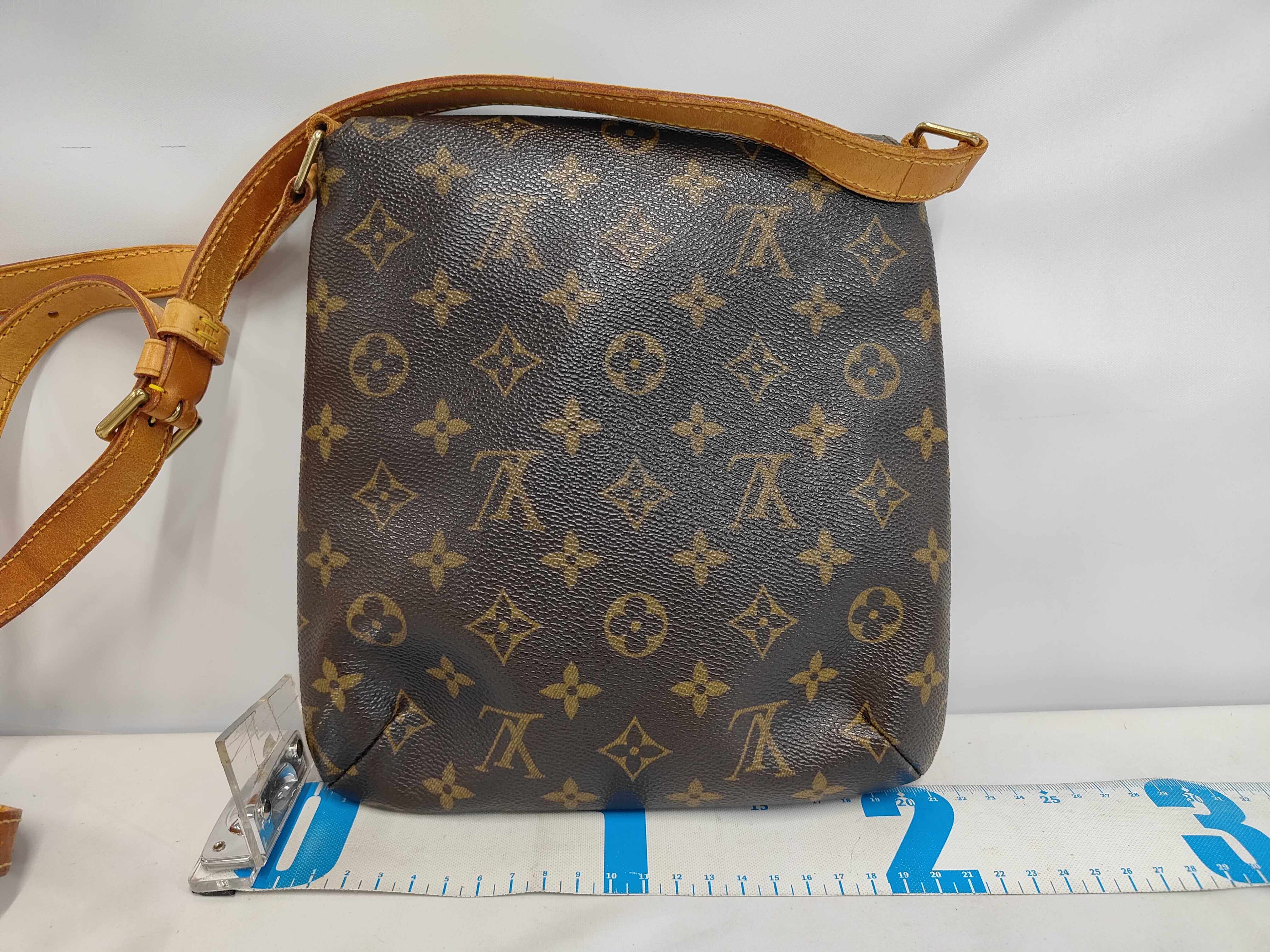 LV Monogram Musette Salsa Shoulder Bag — view 2
