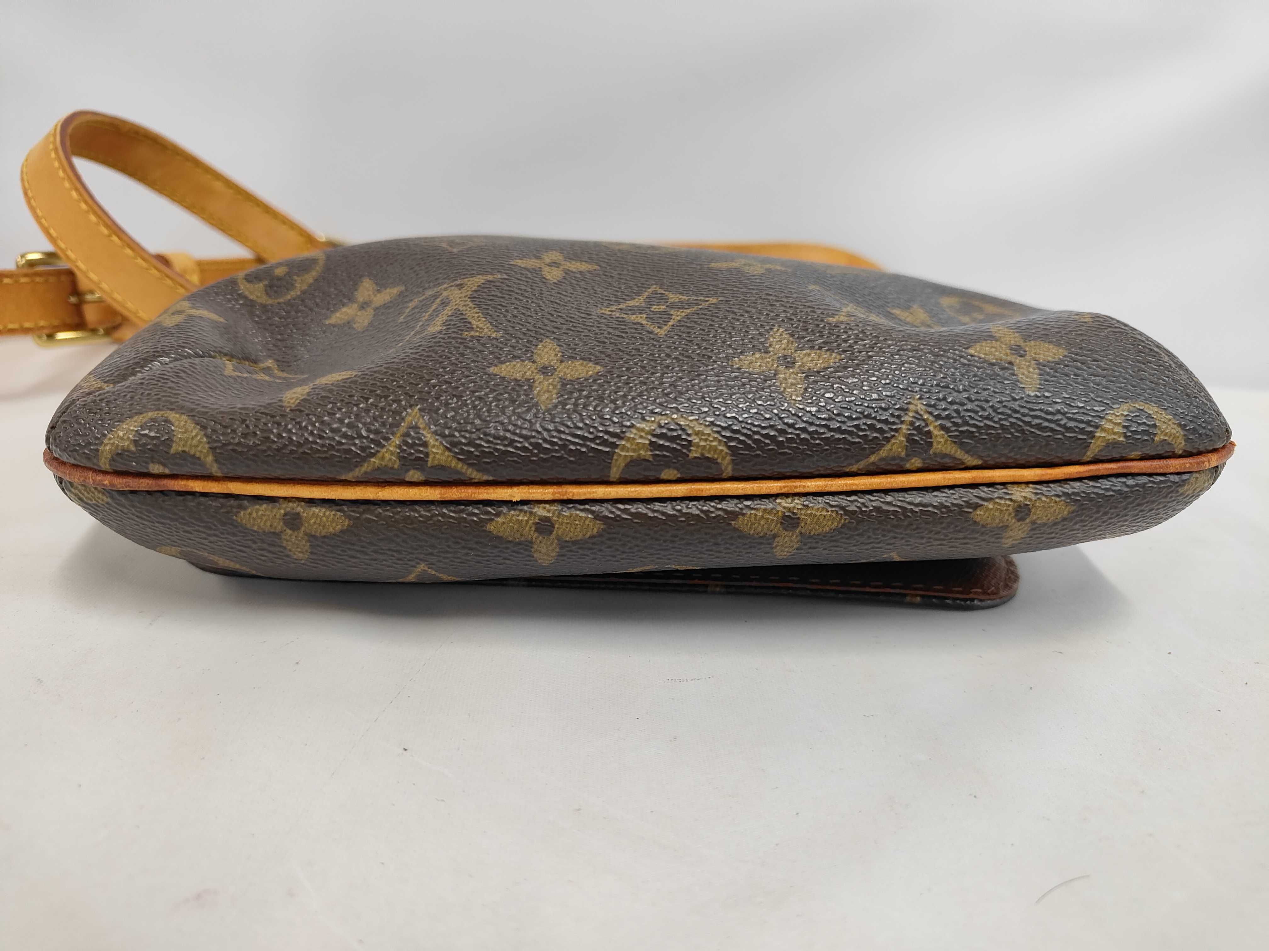 LV Monogram Musette Salsa Shoulder Bag — view 4