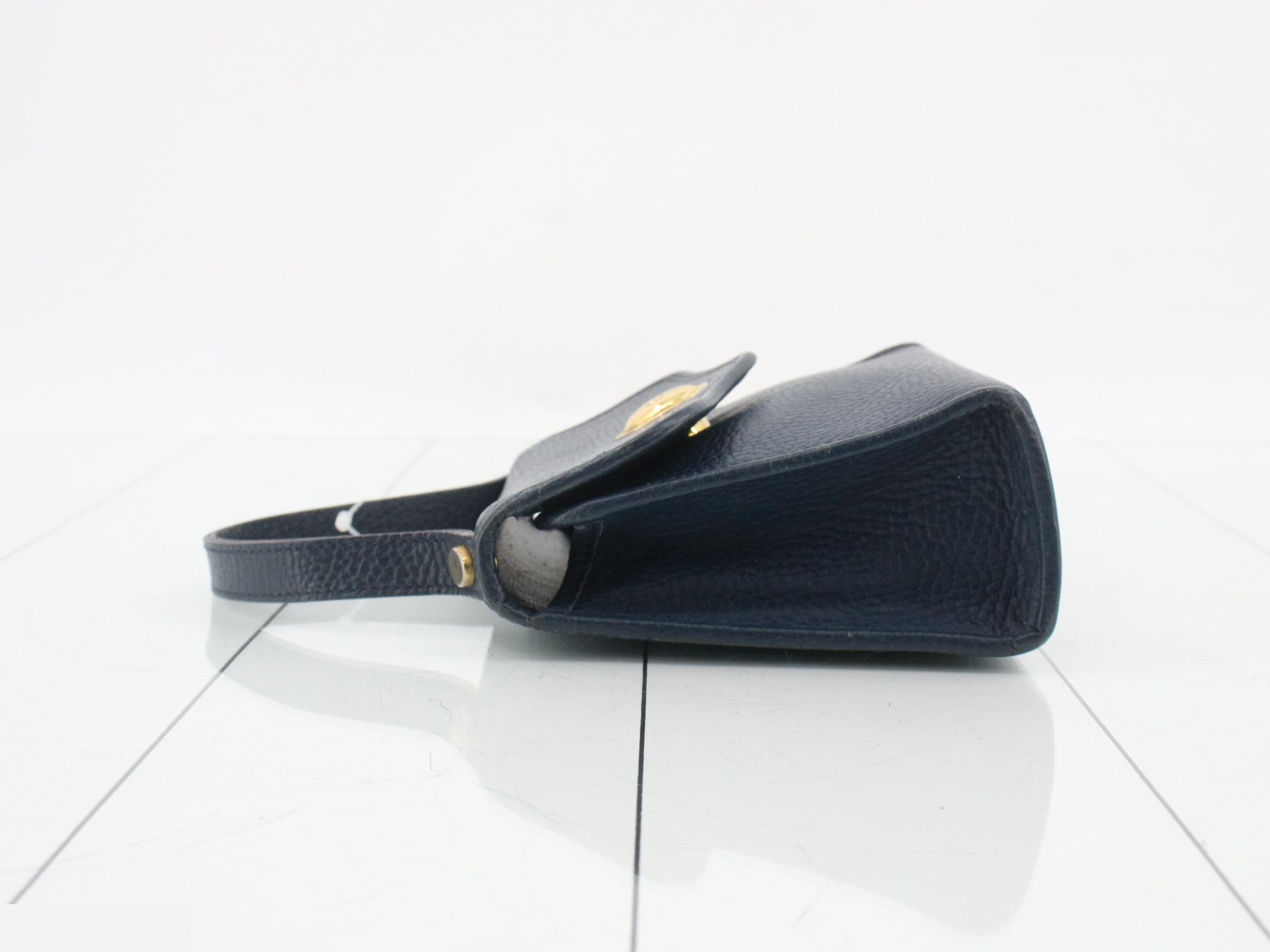Other lines: Oval bags and handbags — view 4