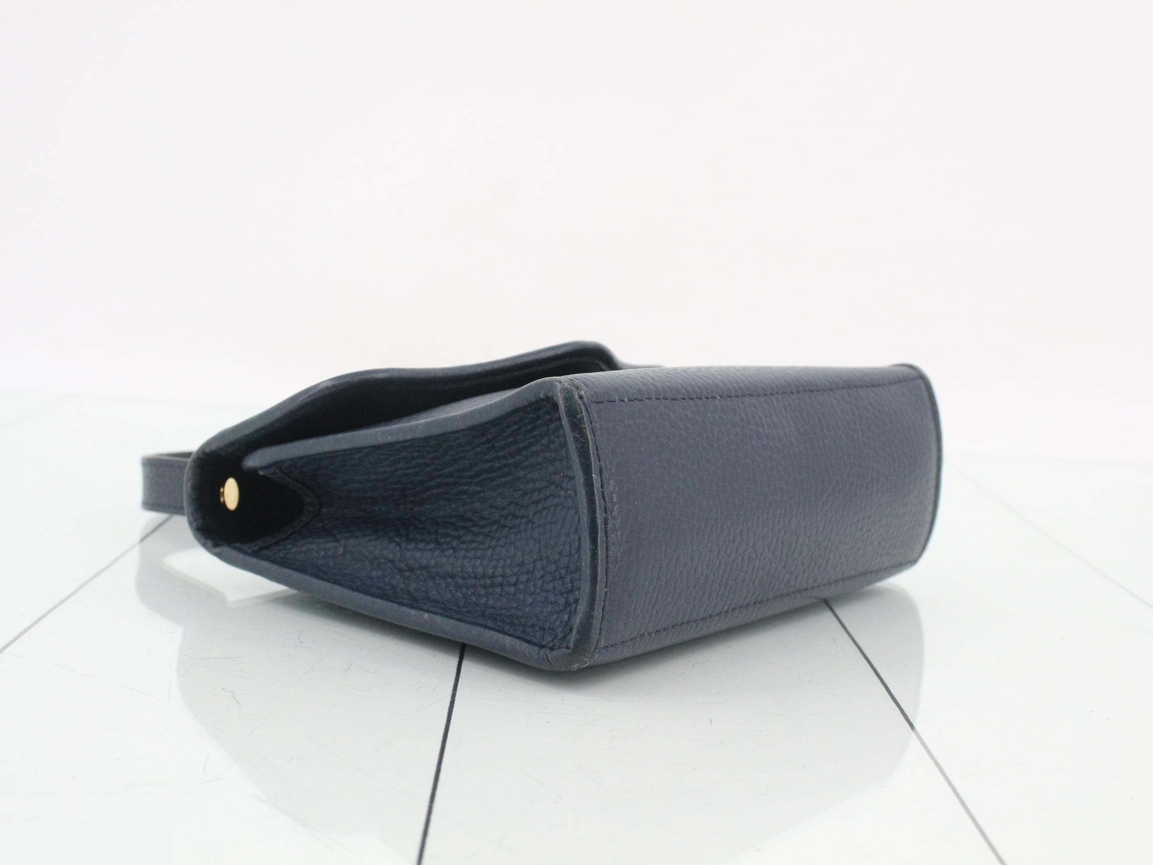 Other lines: Oval bags and handbags — view 5
