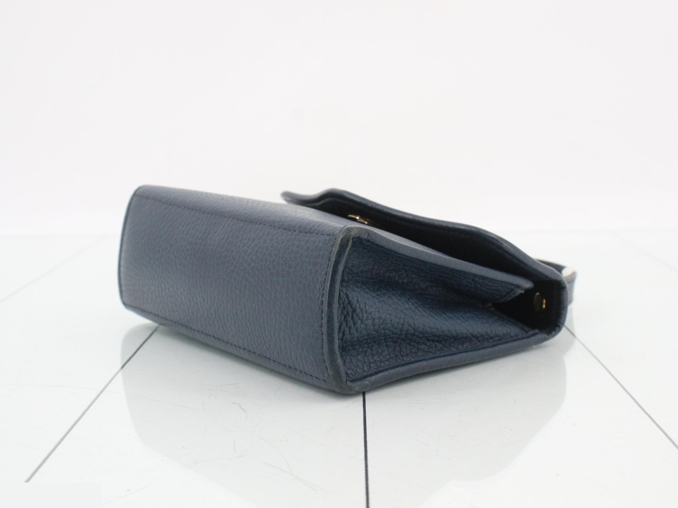 Other lines: Oval bags and handbags — view 6