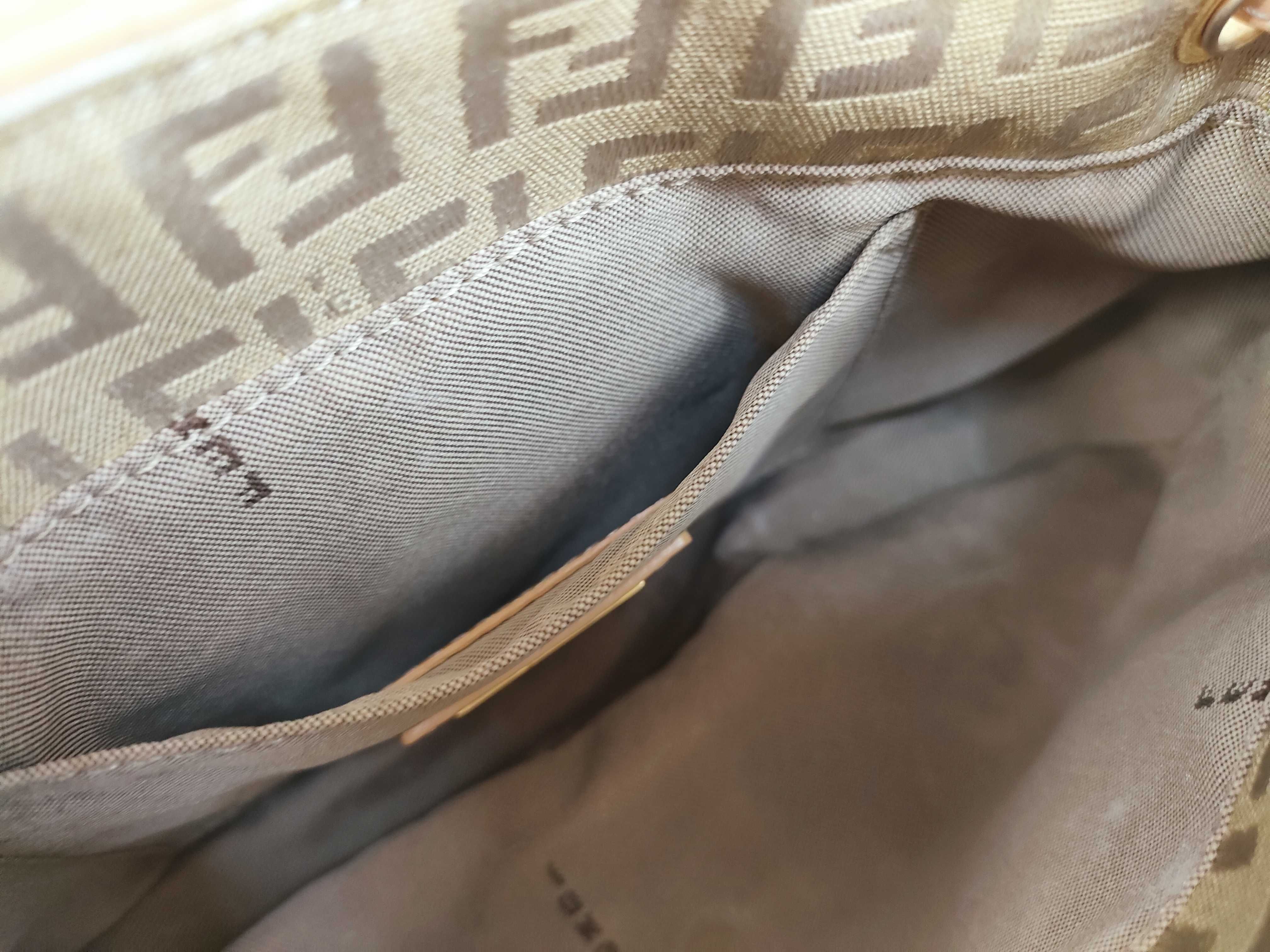 Mini Handbag Shoulder Bag — view 12