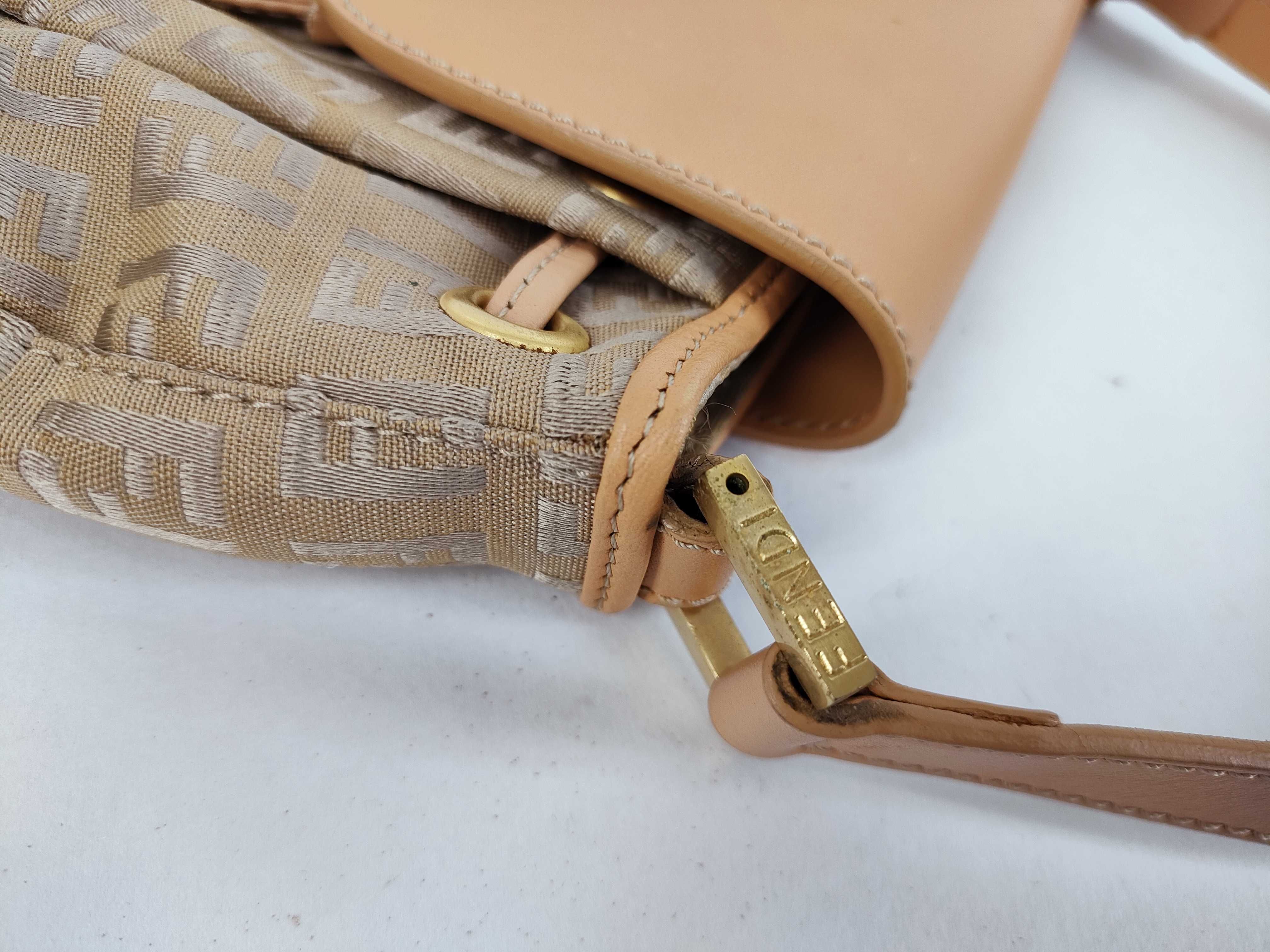 Mini Handbag Shoulder Bag — view 5