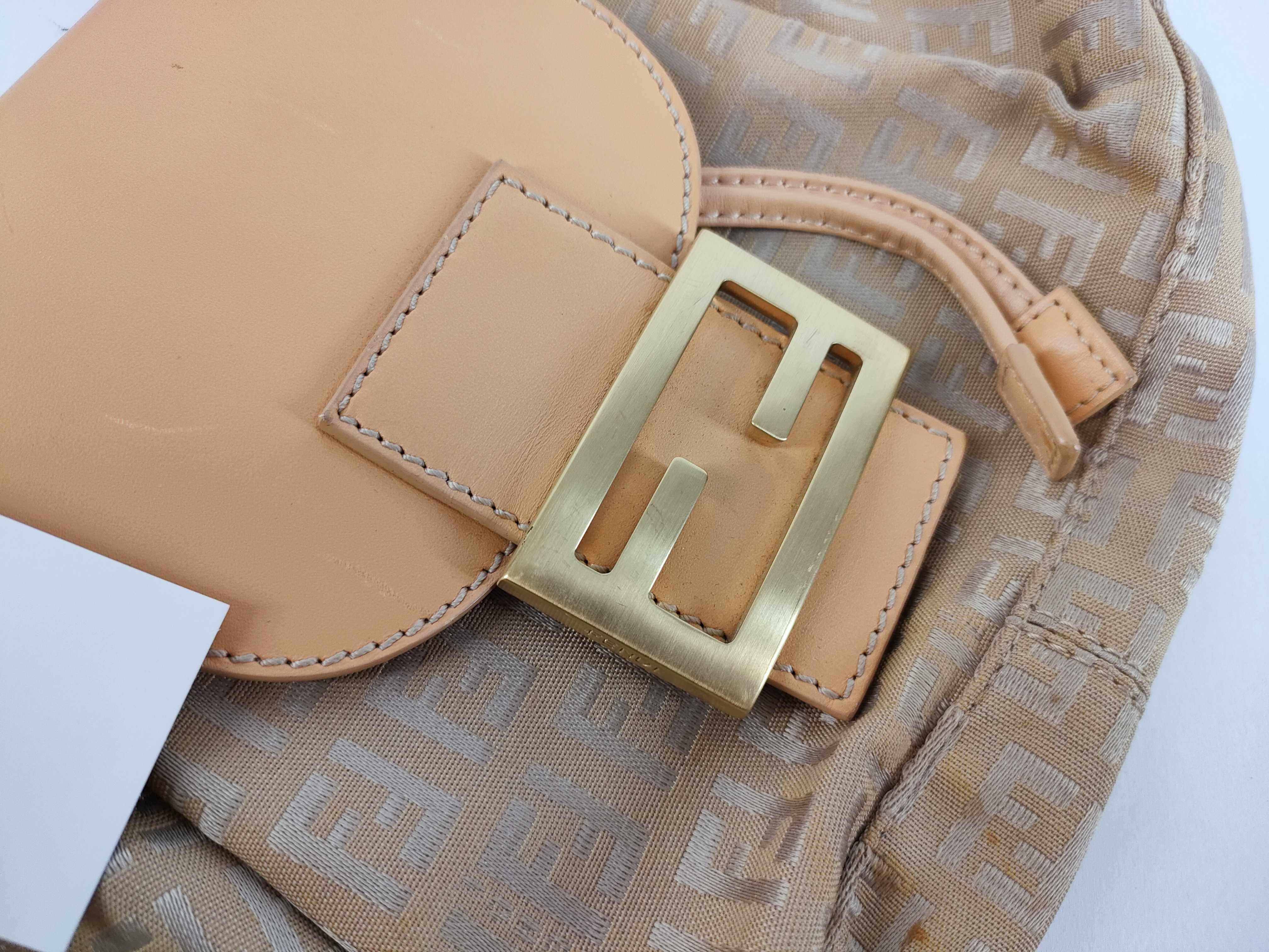 Mini Handbag Shoulder Bag — view 8