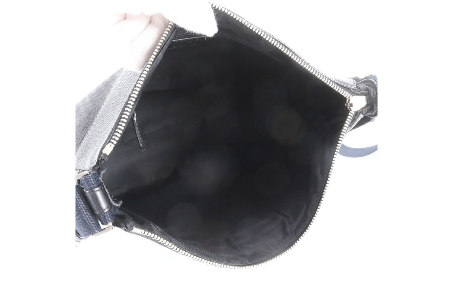 Trotter Canvas Leather Shoulder Bag — view 7