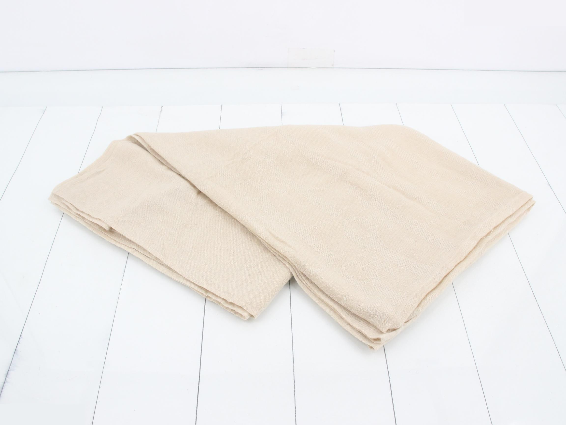 Trotter Shawl, 60% Wool, 40% Silk, Beige — view 3