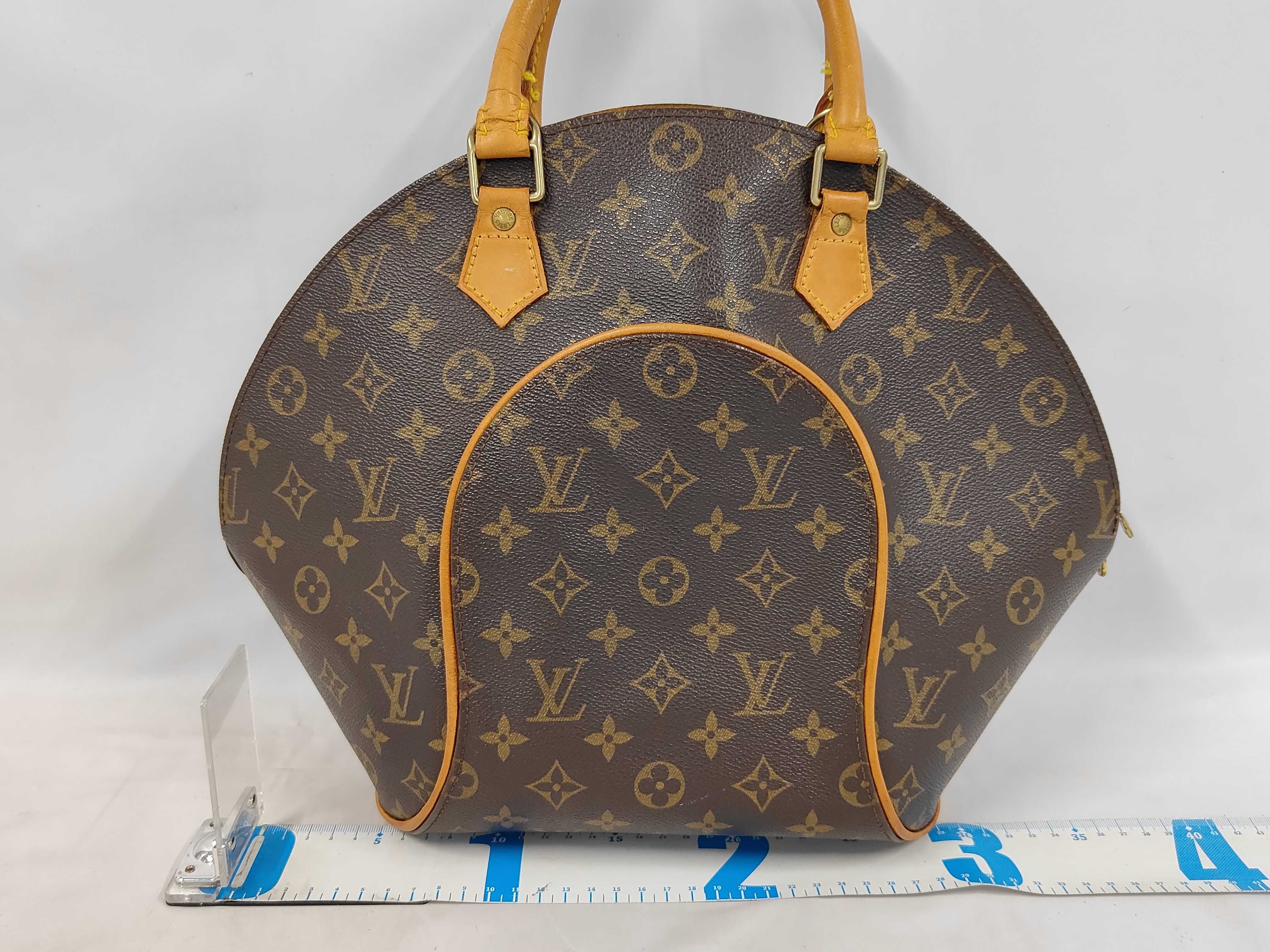 Monogram Louis Vuitton Monogram Ellipse MM Handbag — view 2