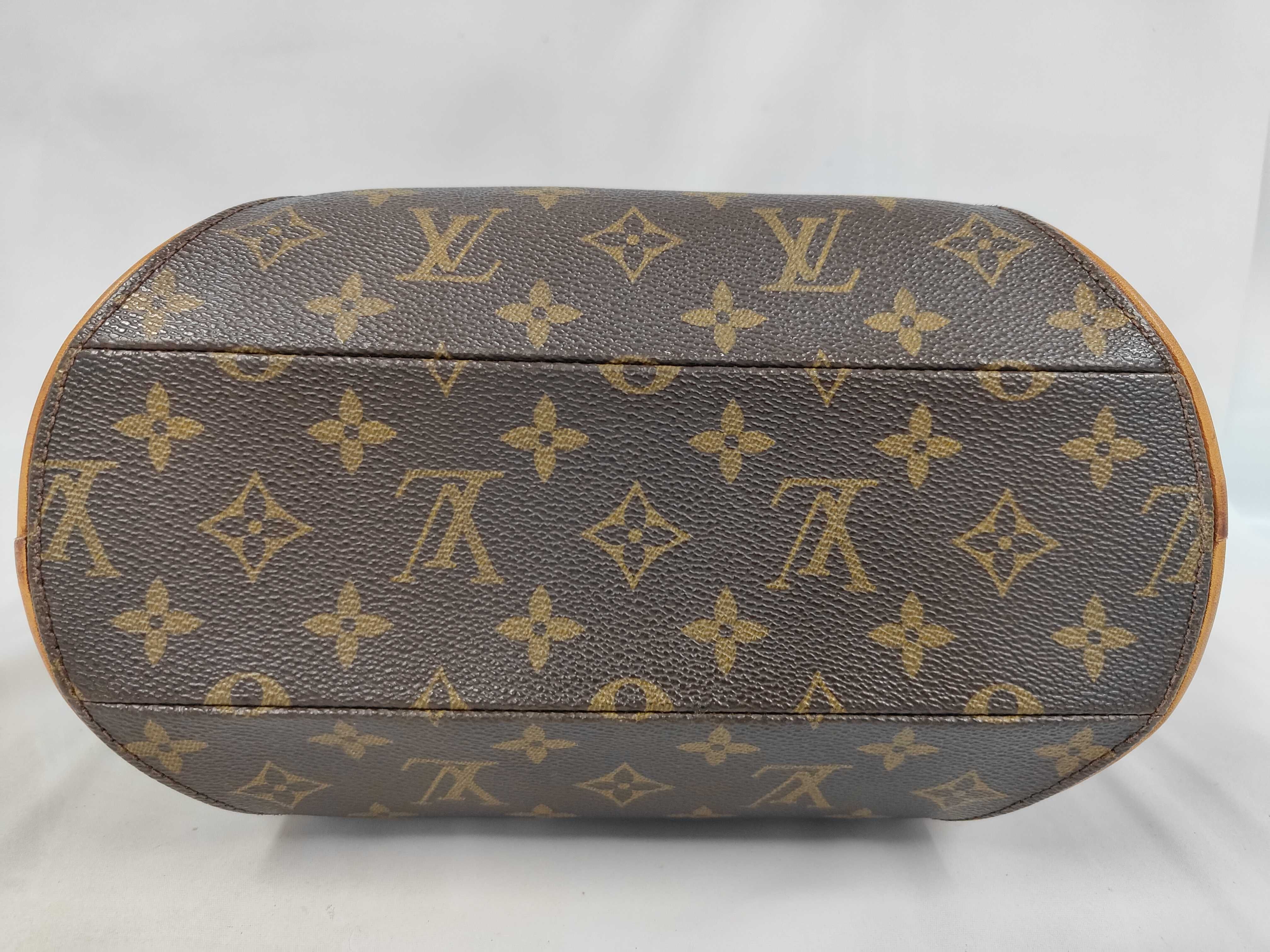 Monogram Louis Vuitton Monogram Ellipse MM Handbag — view 4