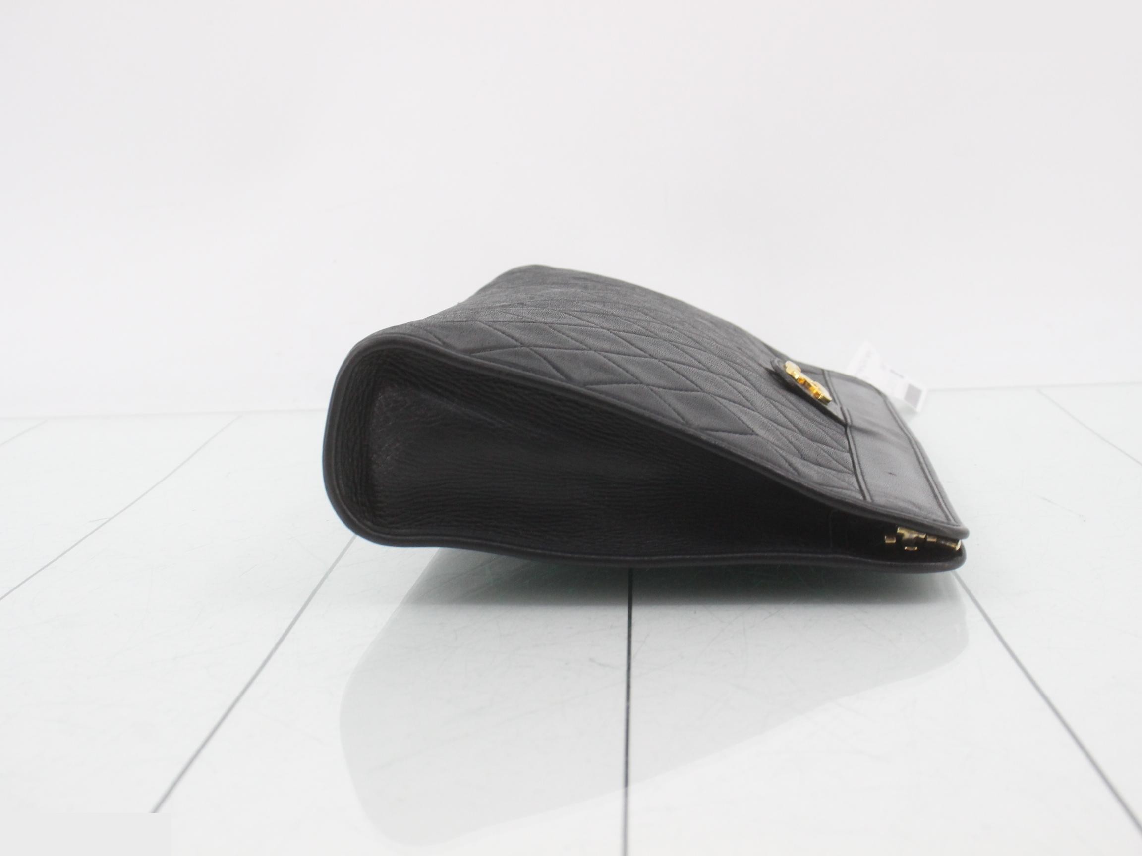 Matelassé clutch bag, lambskin, black — view 3